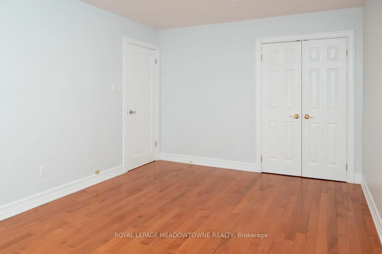 Photo 34 of 1435 Petrie Way, Mississauga, Clarkson — HOMEH