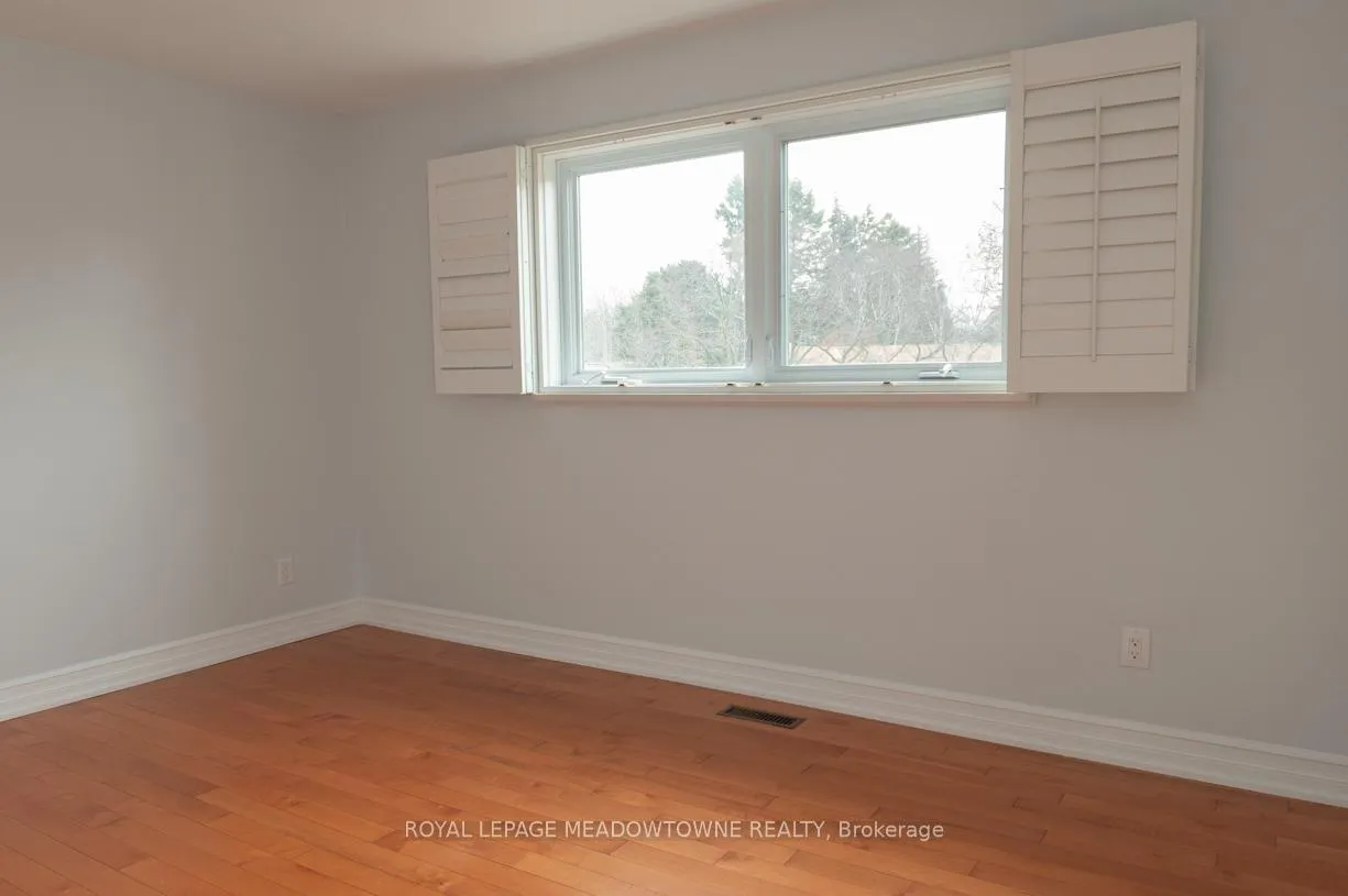 Photo 35 of 1435 Petrie Way, Mississauga, Clarkson — HOMEH
