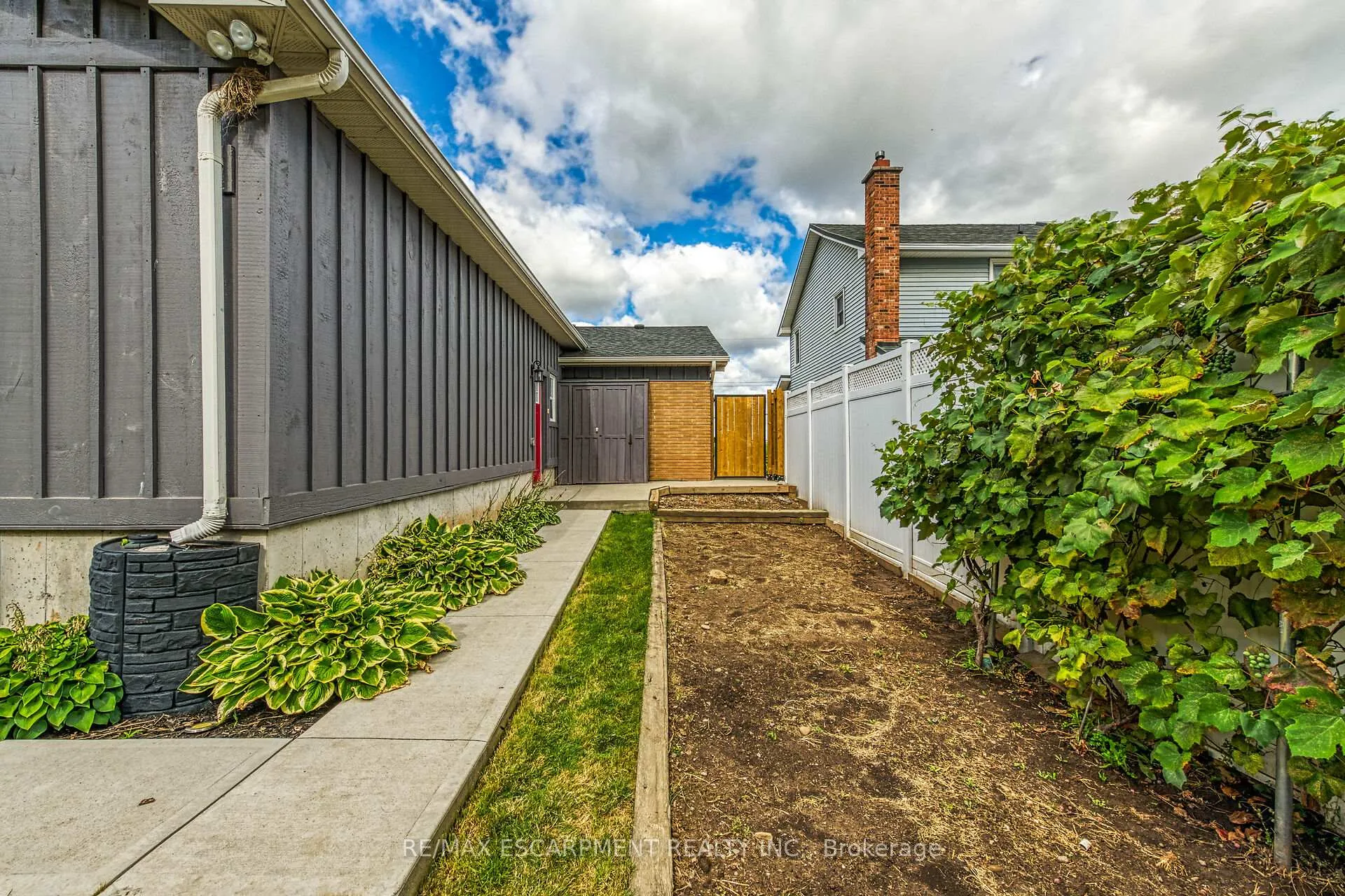 Photo 47 of 142 Mcneilly Road, Hamilton, Fruitland — HOMEH