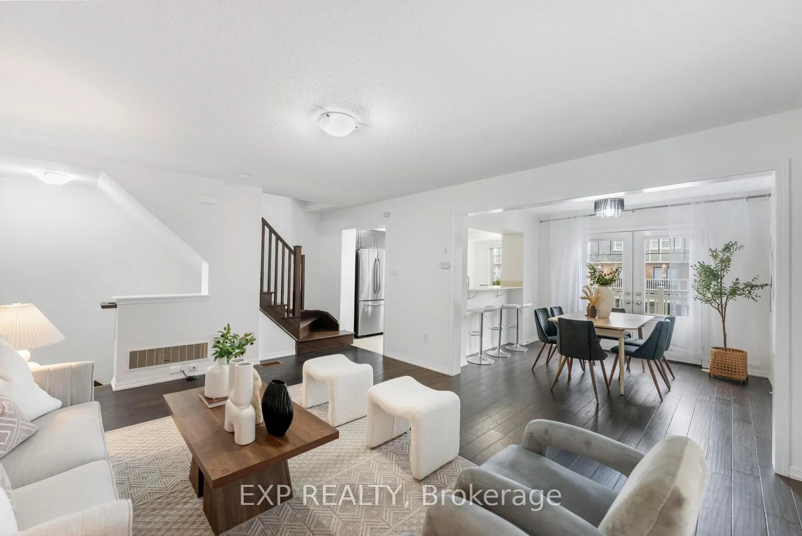 Photo 6 of 920 Nadalin Heights, Milton, Willmott — HOMEH