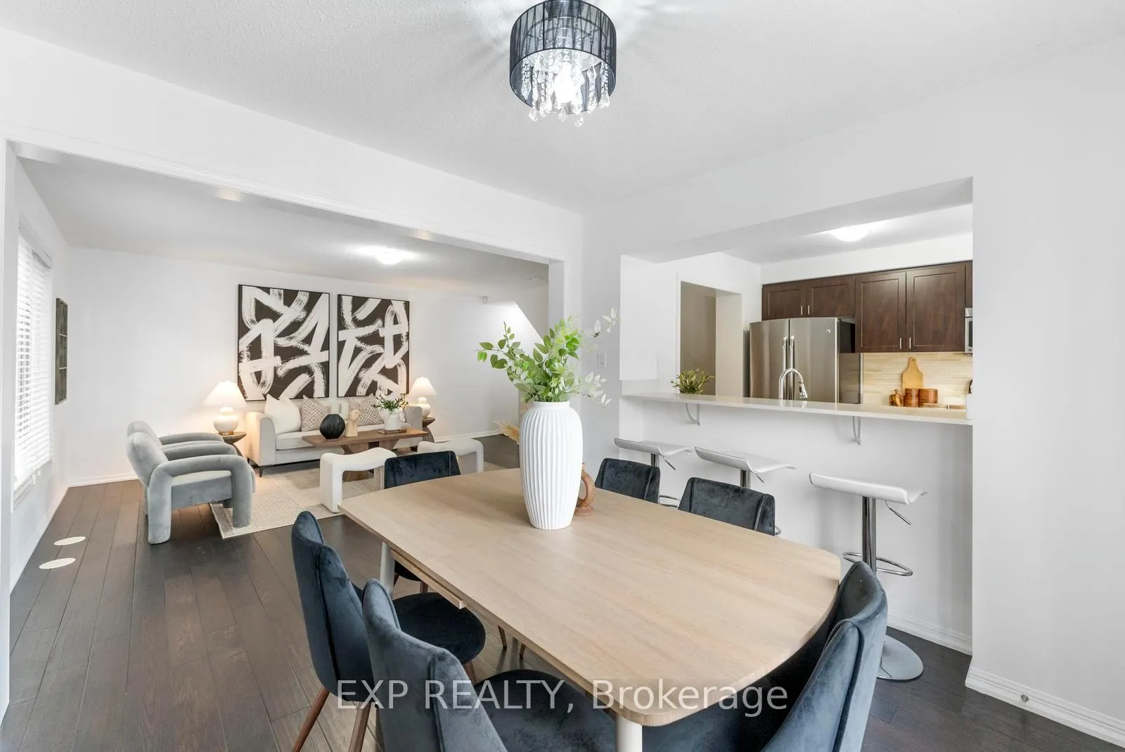 Photo 9 of 920 Nadalin Heights, Milton, Willmott — HOMEH