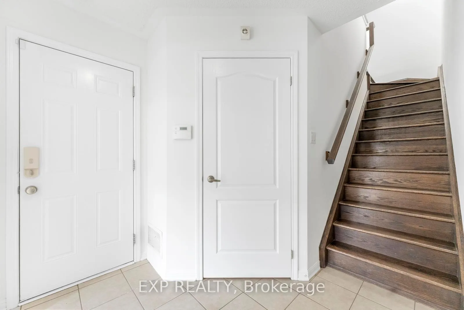 Photo 34 of 920 Nadalin Heights, Milton, Willmott — HOMEH