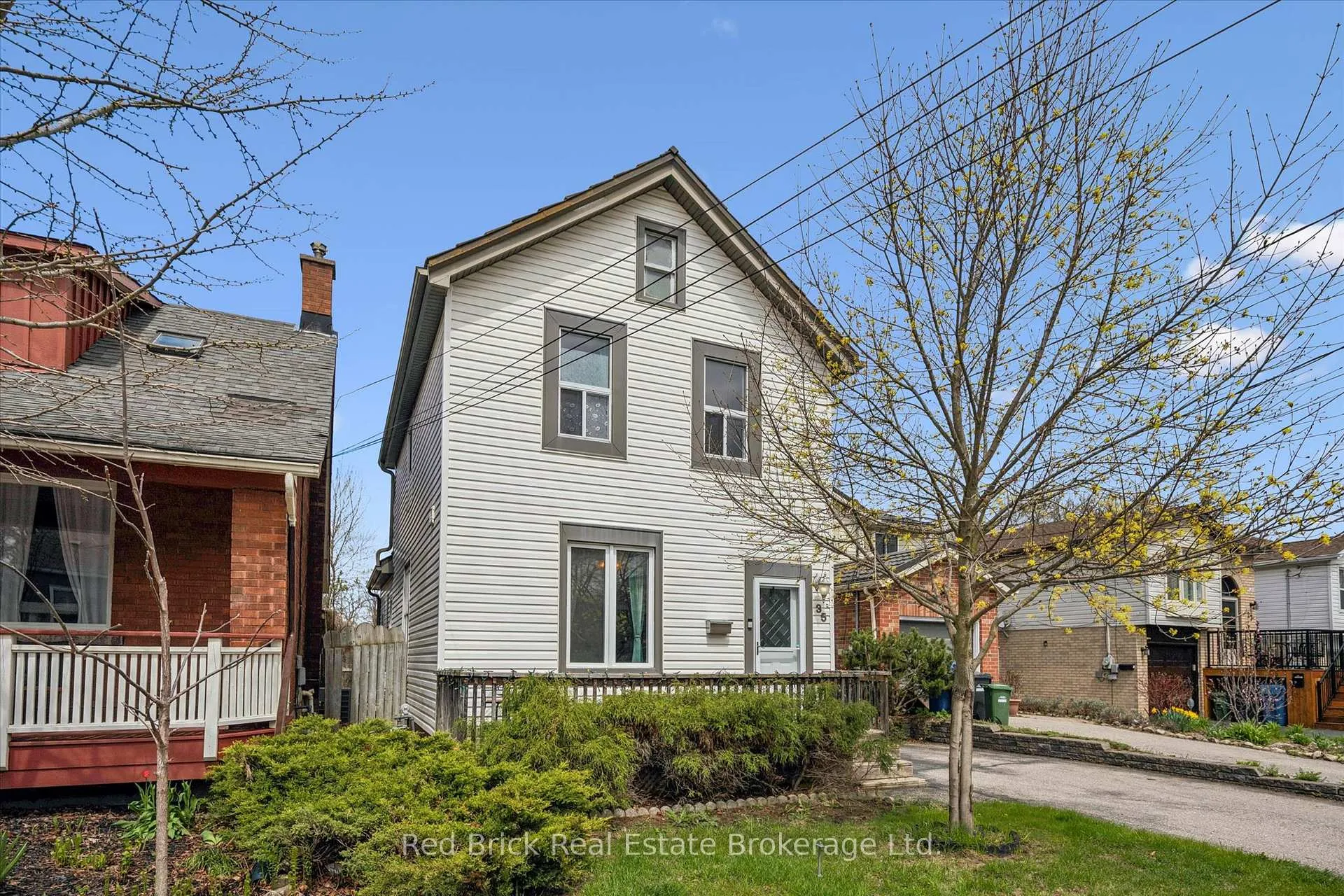Photo 3 of 35 Inkerman Street, Guelph, Junction/Onward Willow — HOMEH