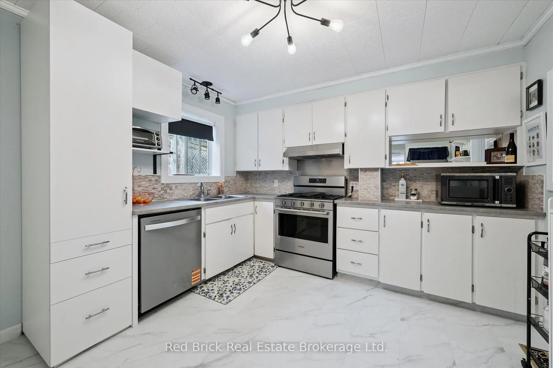 Photo 13 of 35 Inkerman Street, Guelph, Junction/Onward Willow — HOMEH