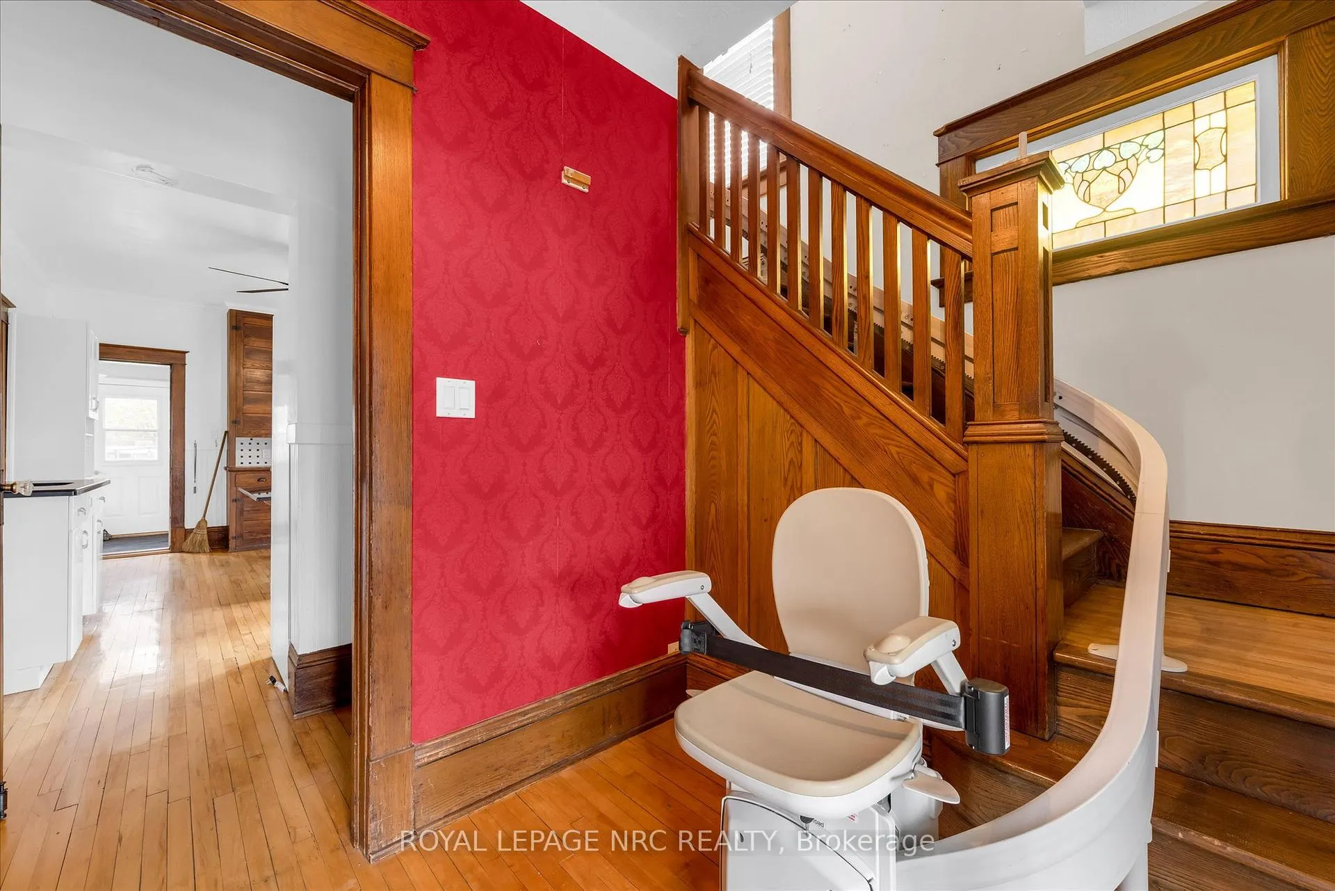 Photo 7 of 155 Ash Street, Port Colborne, Sugarloaf — HOMEH