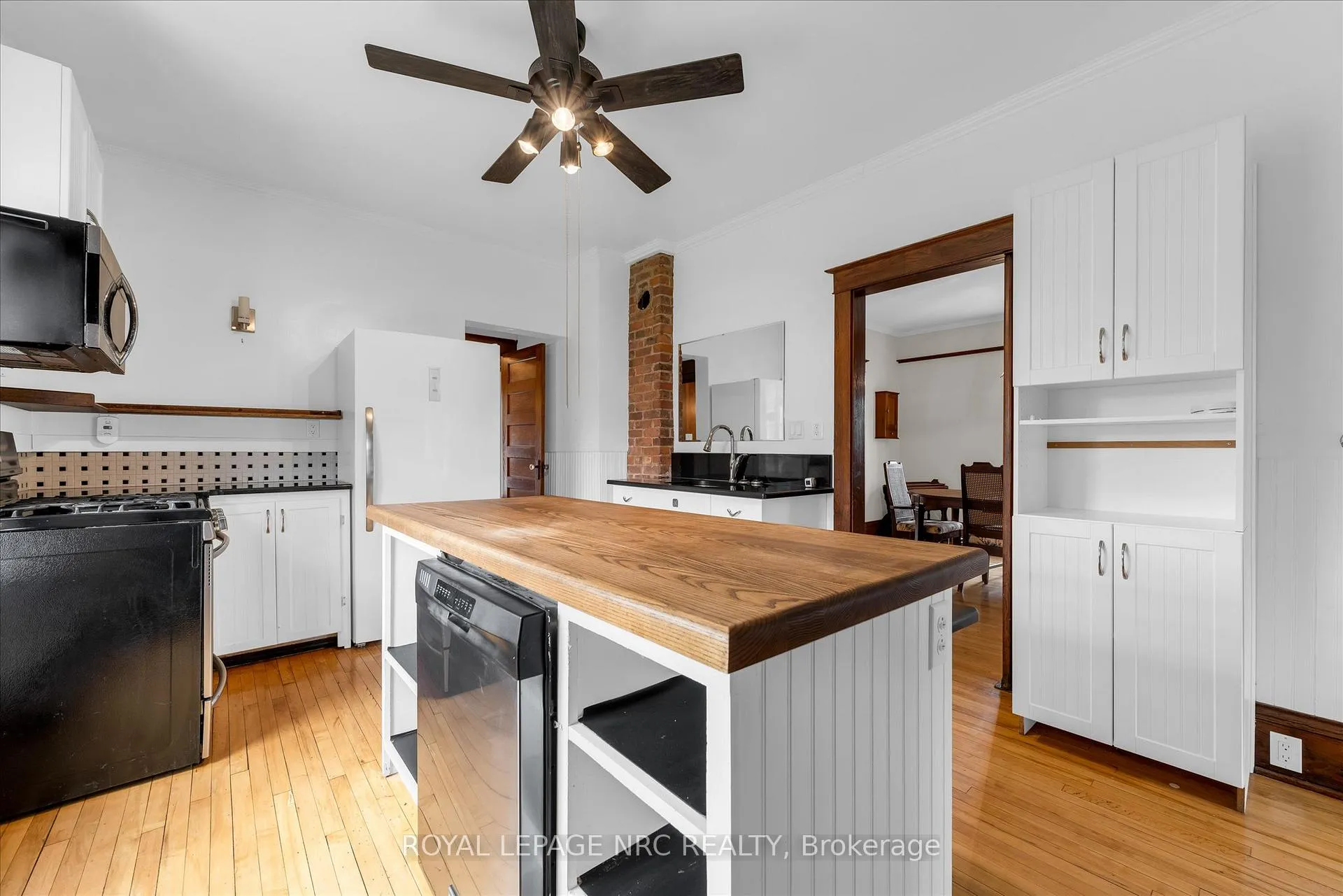 Photo 14 of 155 Ash Street, Port Colborne, Sugarloaf — HOMEH