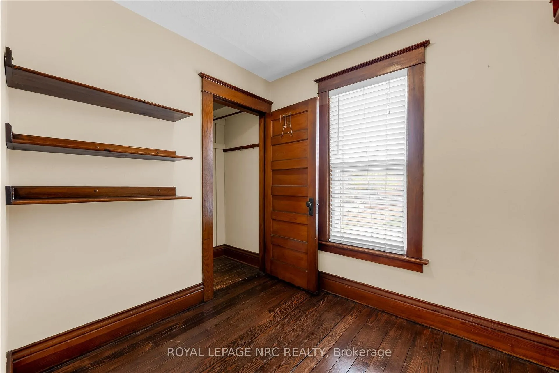 Photo 18 of 155 Ash Street, Port Colborne, Sugarloaf — HOMEH