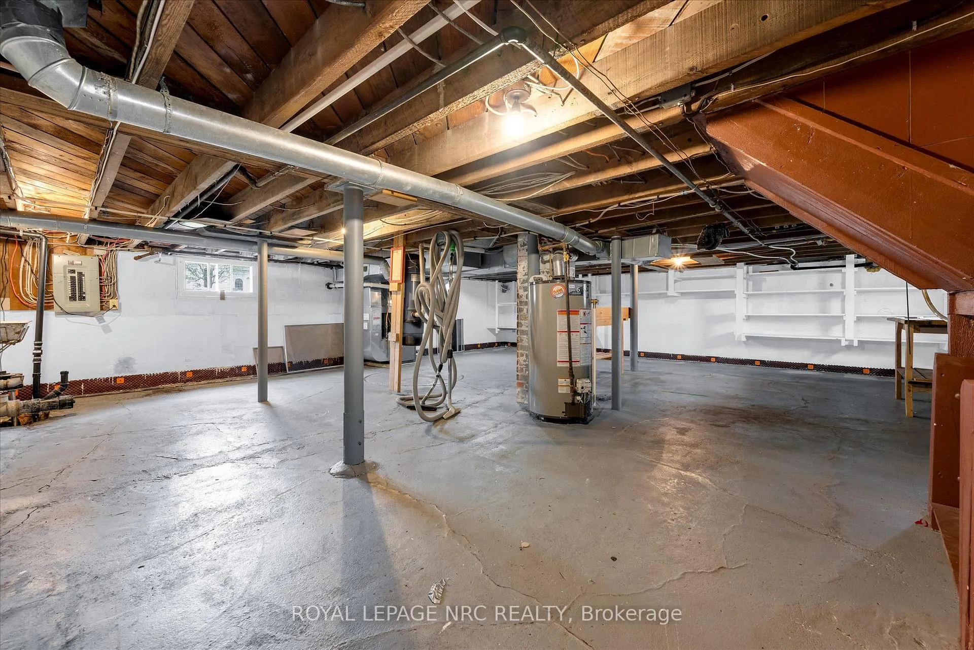 Photo 29 of 155 Ash Street, Port Colborne, Sugarloaf — HOMEH