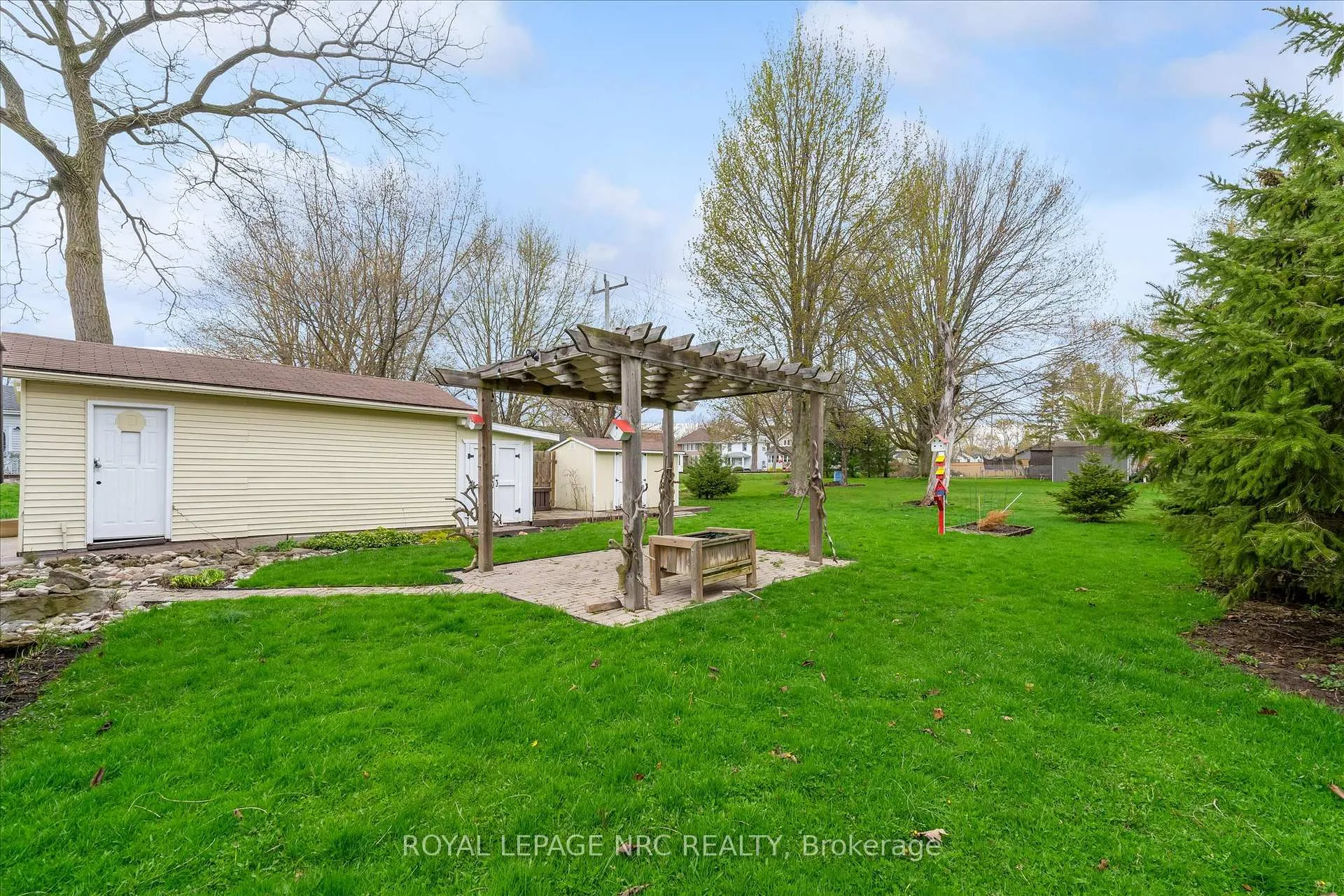 Photo 34 of 155 Ash Street, Port Colborne, Sugarloaf — HOMEH