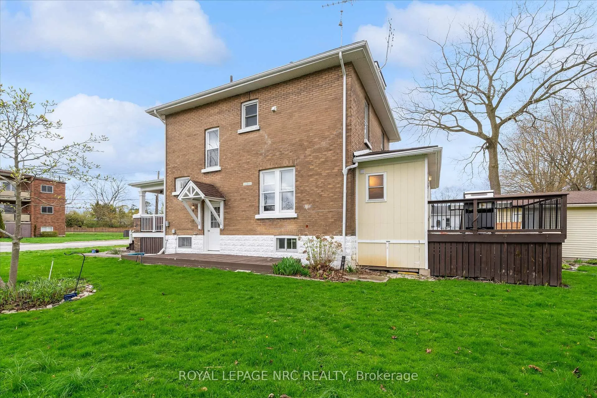 Photo 35 of 155 Ash Street, Port Colborne, Sugarloaf — HOMEH