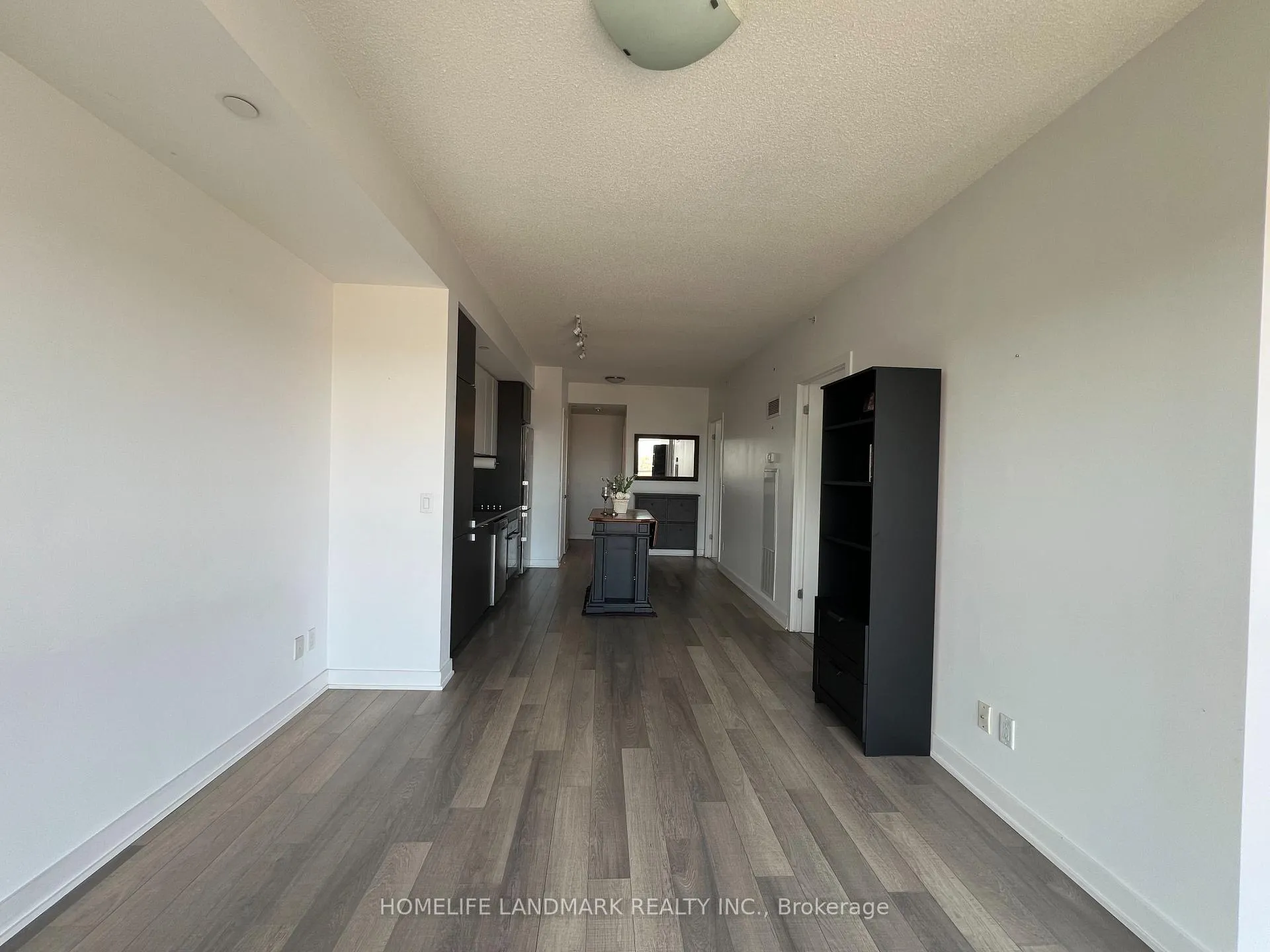 Photo 13 of Unit D414, 5220 Dundas Street, Burlington, Orchard — HOMEH