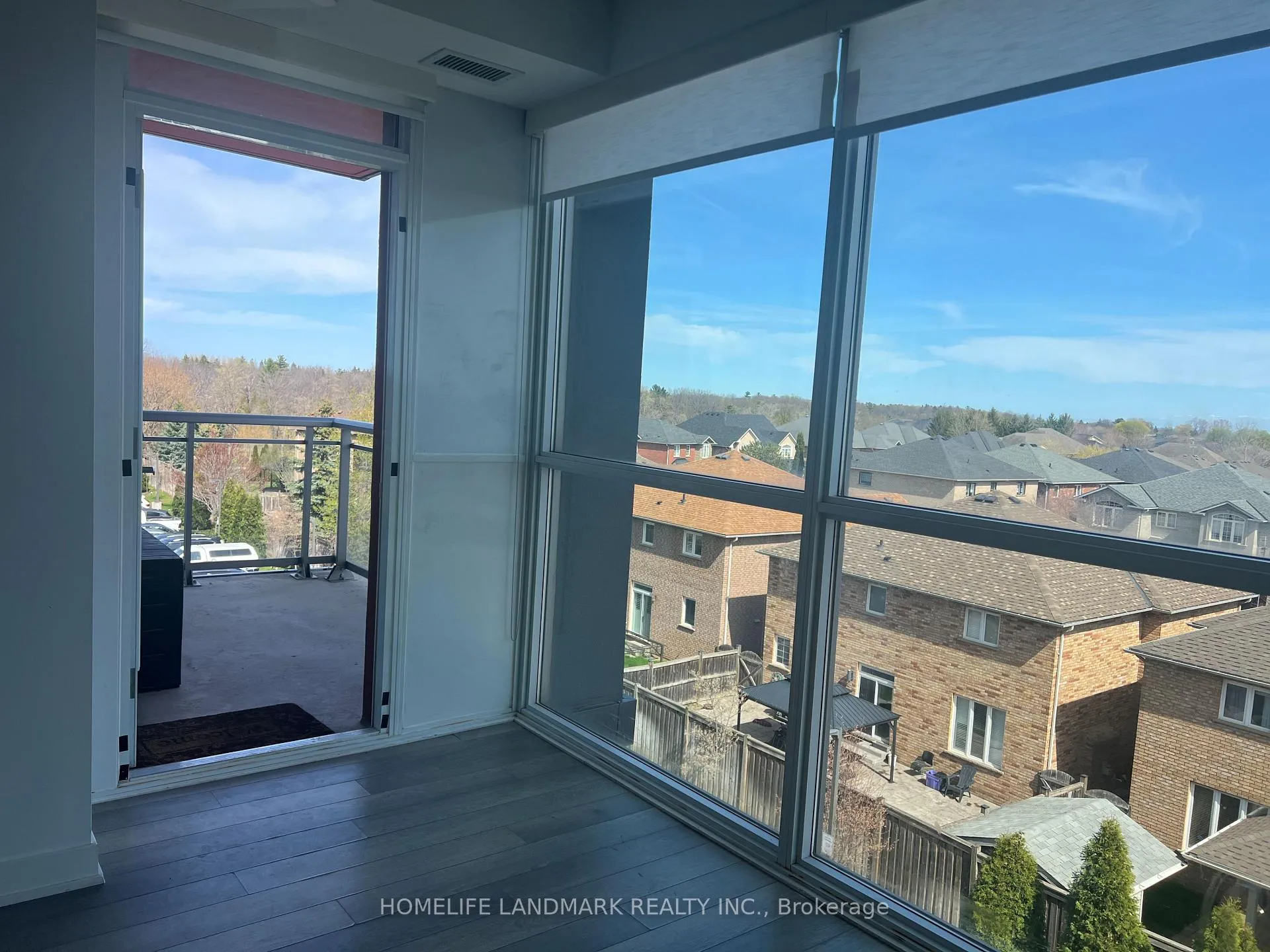Photo 20 of Unit D414, 5220 Dundas Street, Burlington, Orchard — HOMEH