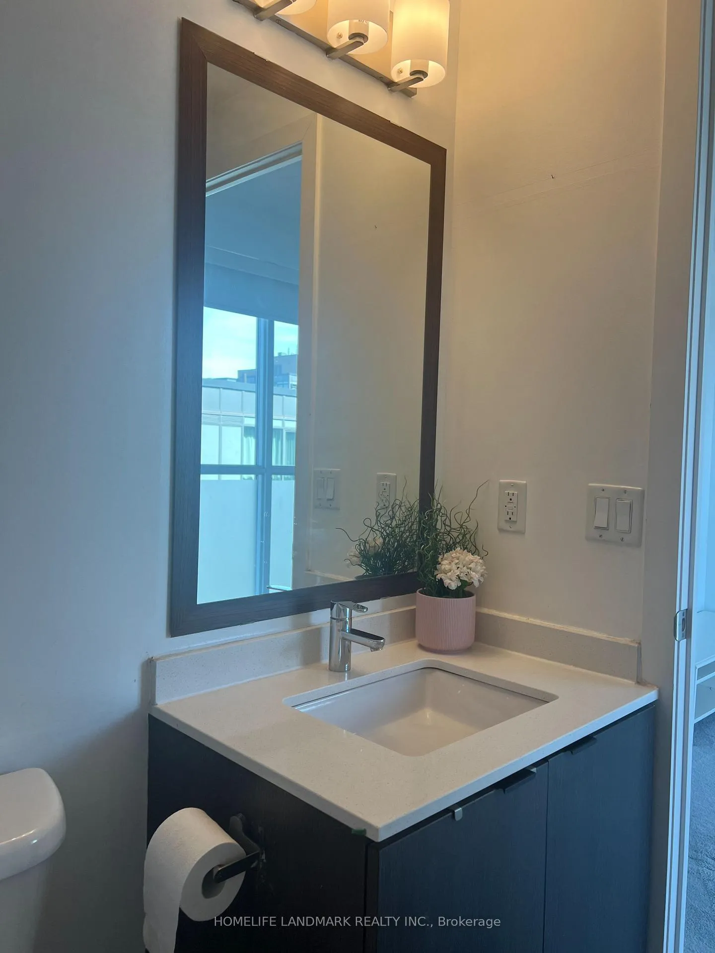 Photo 29 of Unit D414, 5220 Dundas Street, Burlington, Orchard — HOMEH