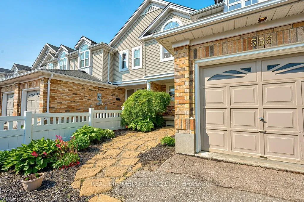 Photo 3 of 555 Mariner Drive, Waterloo — HOMEH