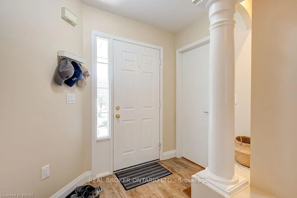 Photo 6 of 555 Mariner Drive, Waterloo — HOMEH
