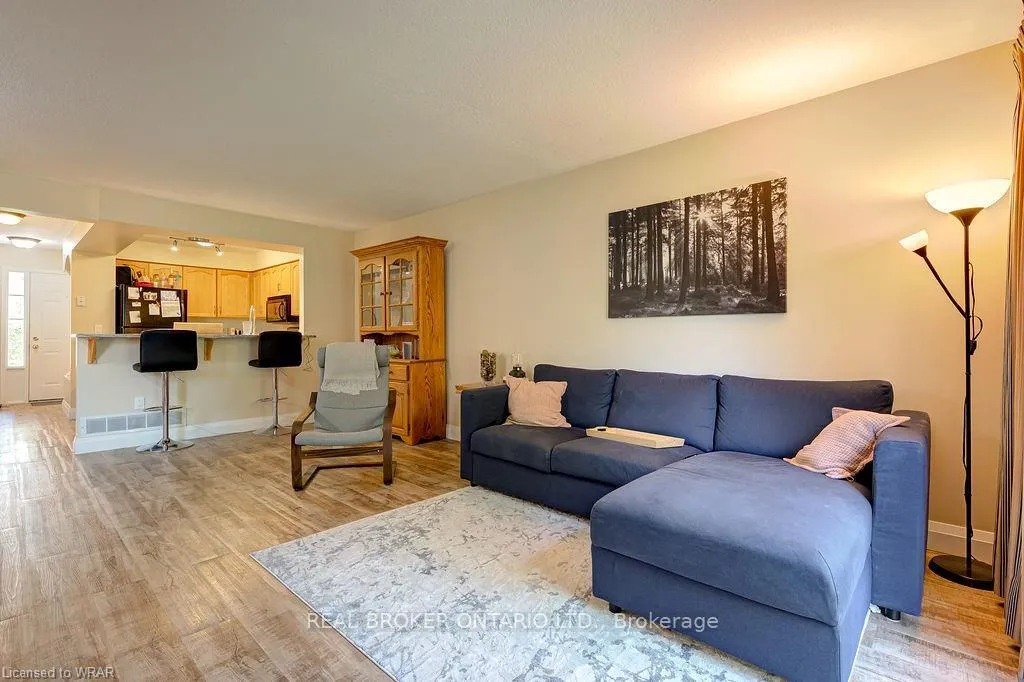 Photo 15 of 555 Mariner Drive, Waterloo — HOMEH