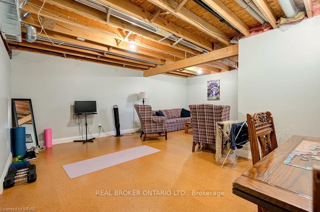 Photo 27 of 555 Mariner Drive, Waterloo — HOMEH