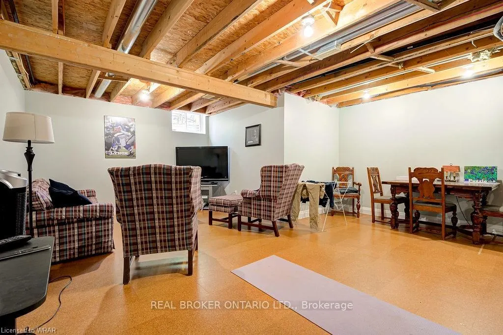 Photo 28 of 555 Mariner Drive, Waterloo — HOMEH