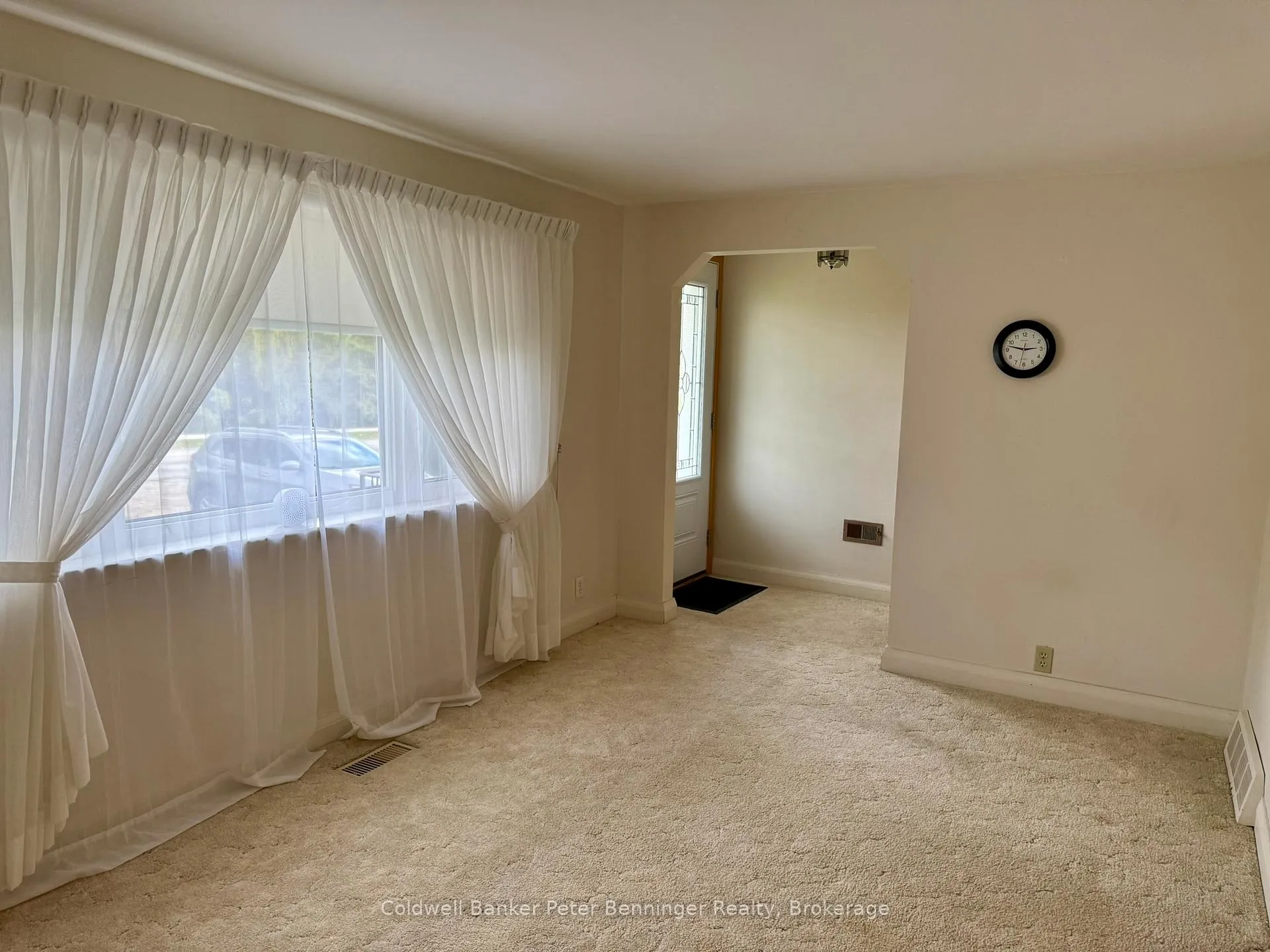 Photo 4 of 121 Hinks Street, Brockton — HOMEH