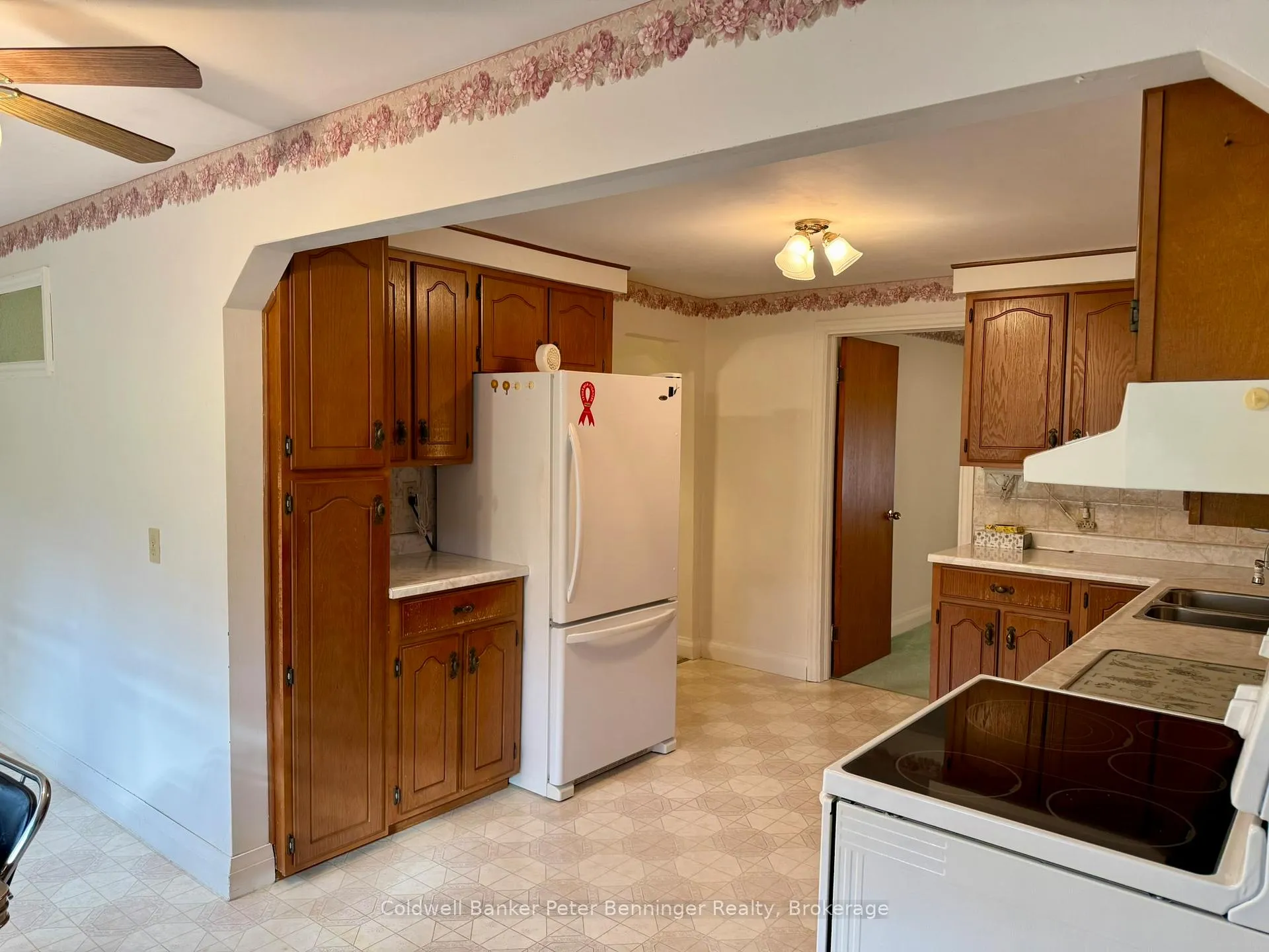 Photo 14 of 121 Hinks Street, Brockton — HOMEH