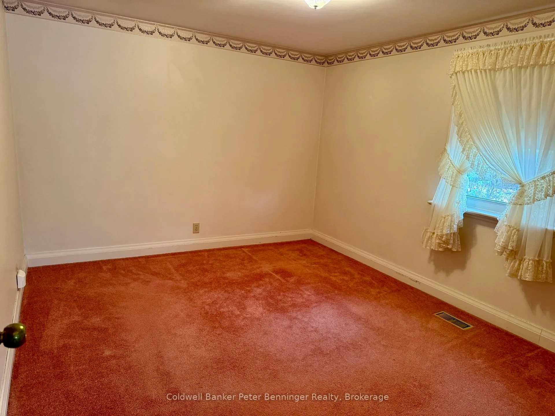 Photo 19 of 121 Hinks Street, Brockton — HOMEH