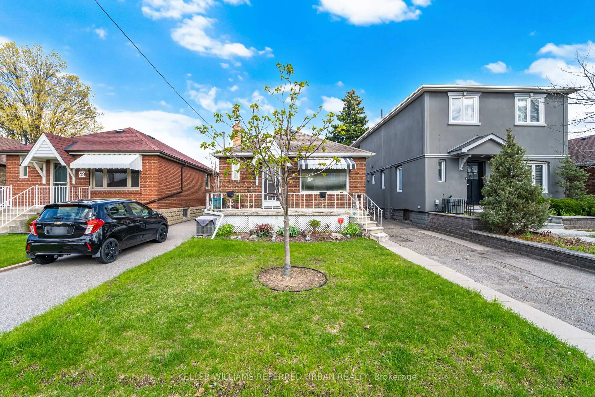 Photo 2 of 47 St Hubert Avenue, Toronto, East York — HOMEH