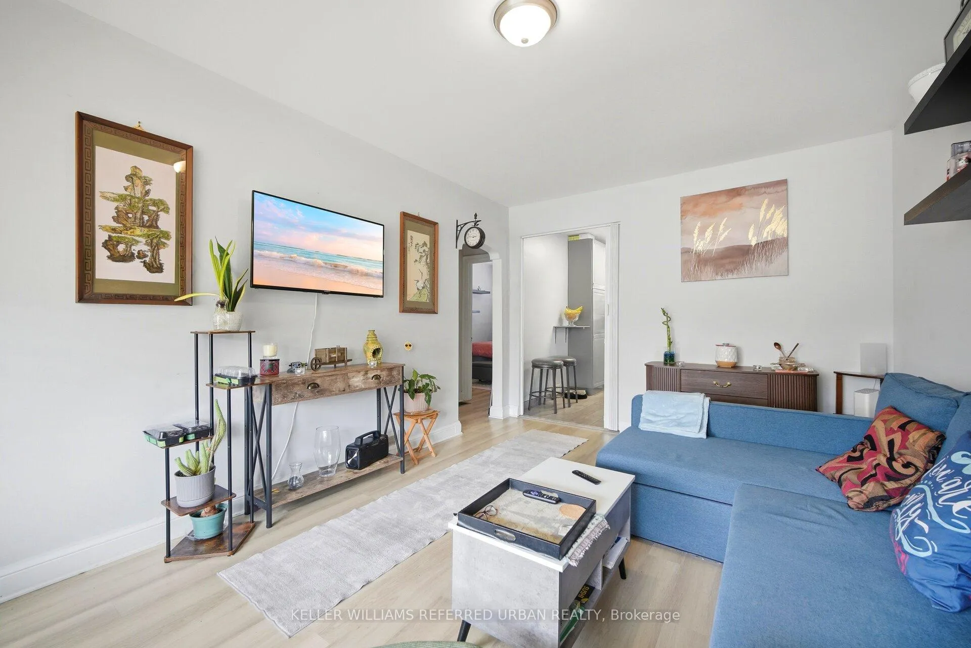Photo 8 of 47 St Hubert Avenue, Toronto, East York — HOMEH