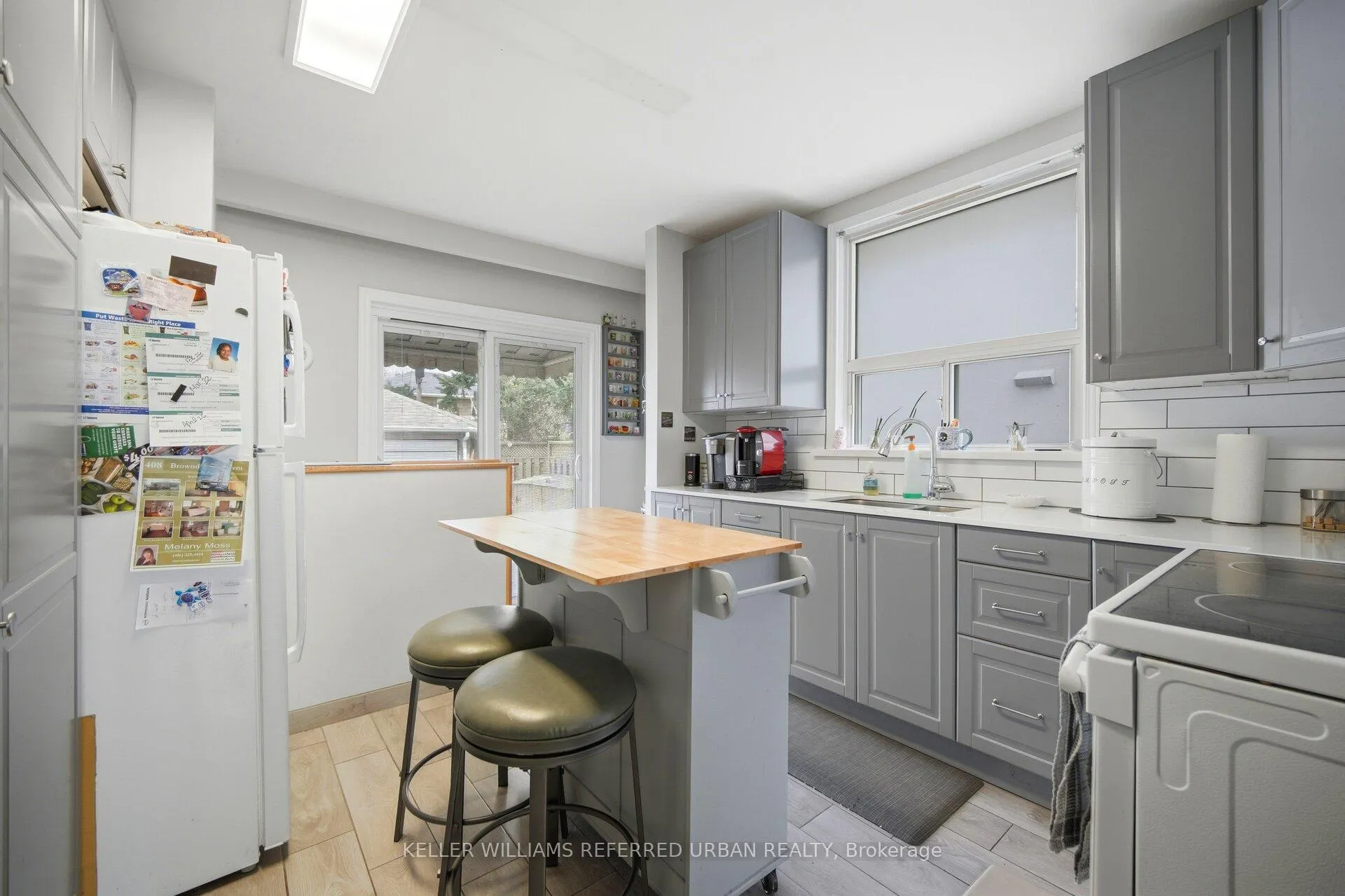 Photo 9 of 47 St Hubert Avenue, Toronto, East York — HOMEH