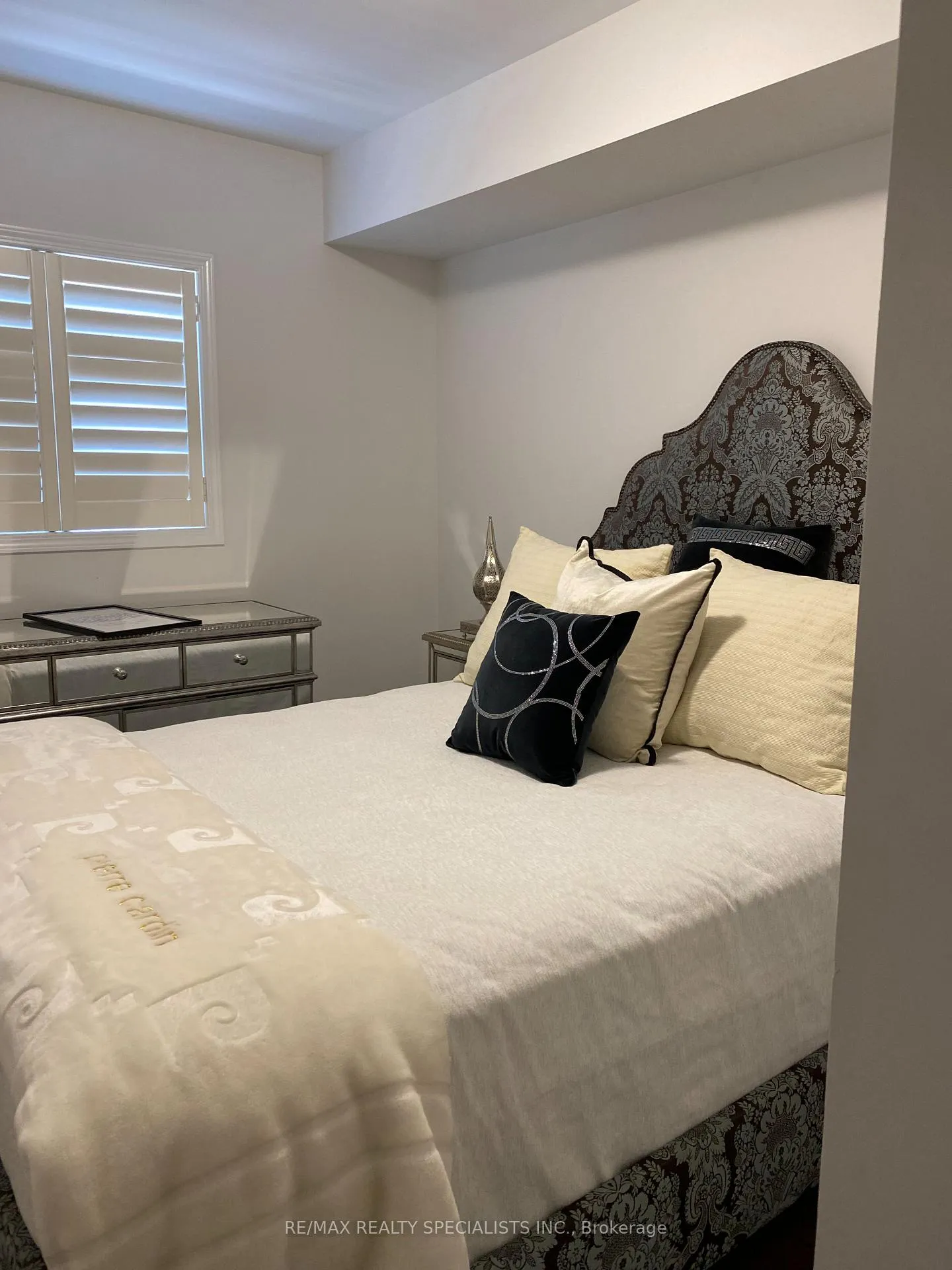 Photo 9 of Unit 309, 70 Baycliffe Crescent, Brampton, Northwest Brampton — HOMEH