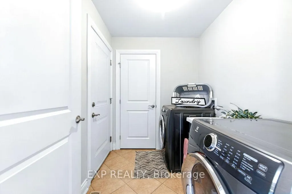 Photo 25 of 519 Coleraine Drive, Renfrew — HOMEH