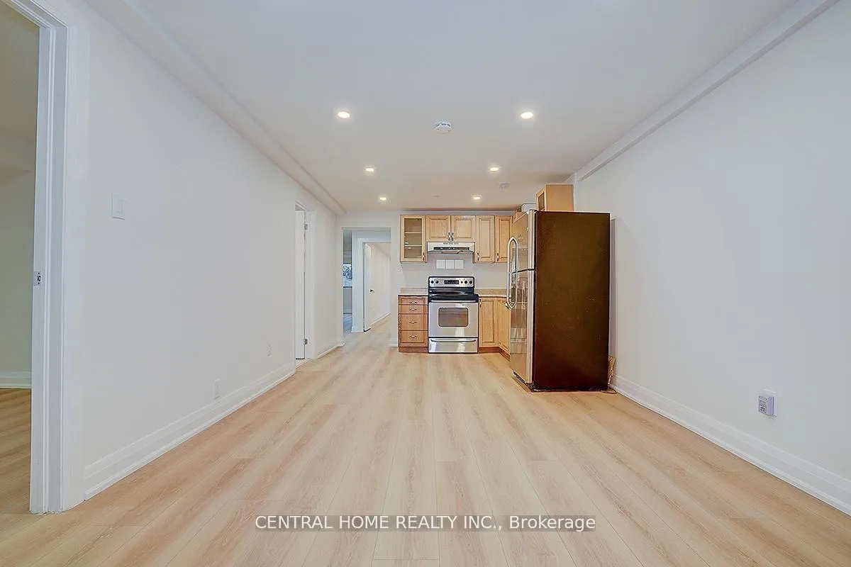 Photo 16 of Unit Lower, 50 Sherwood Forest Drive, Markham, Bullock — HOMEH
