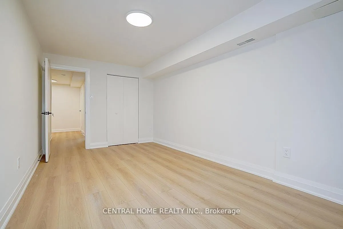 Photo 7 of Unit Lower, 50 Sherwood Forest Drive, Markham, Bullock — HOMEH