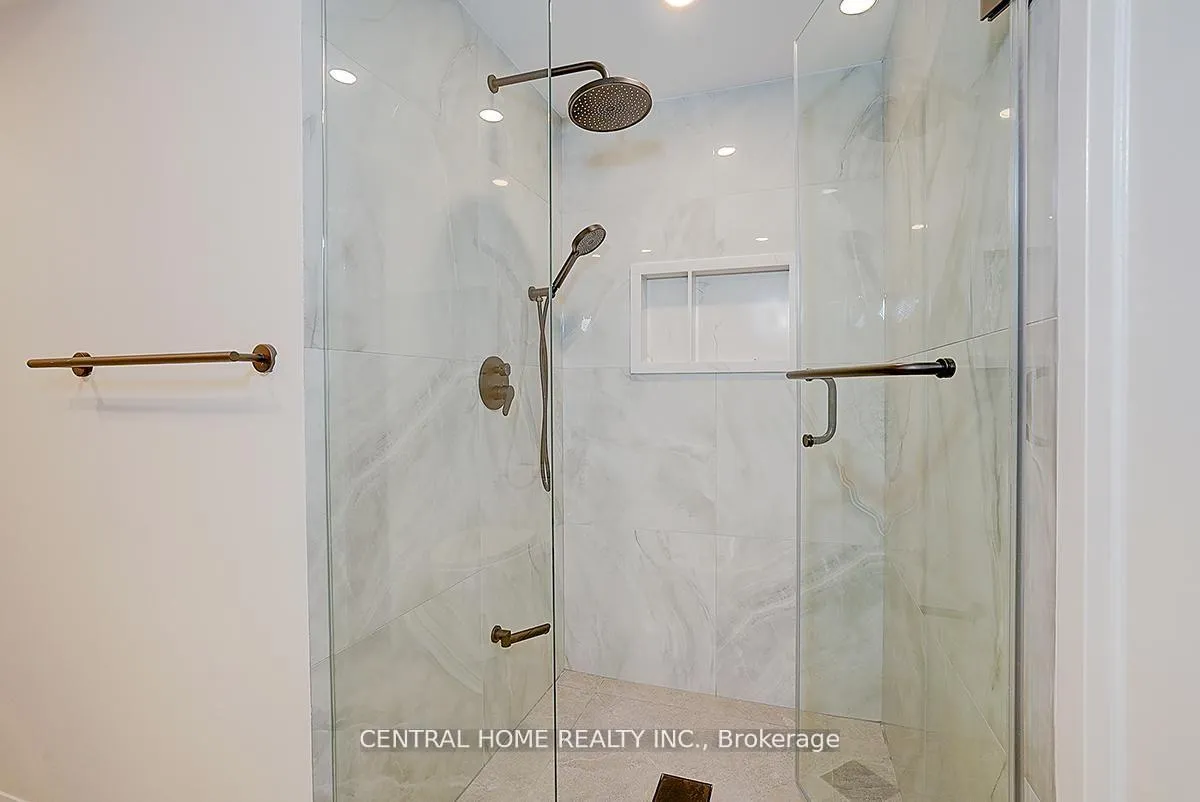 Photo 10 of Unit Lower, 50 Sherwood Forest Drive, Markham, Bullock — HOMEH