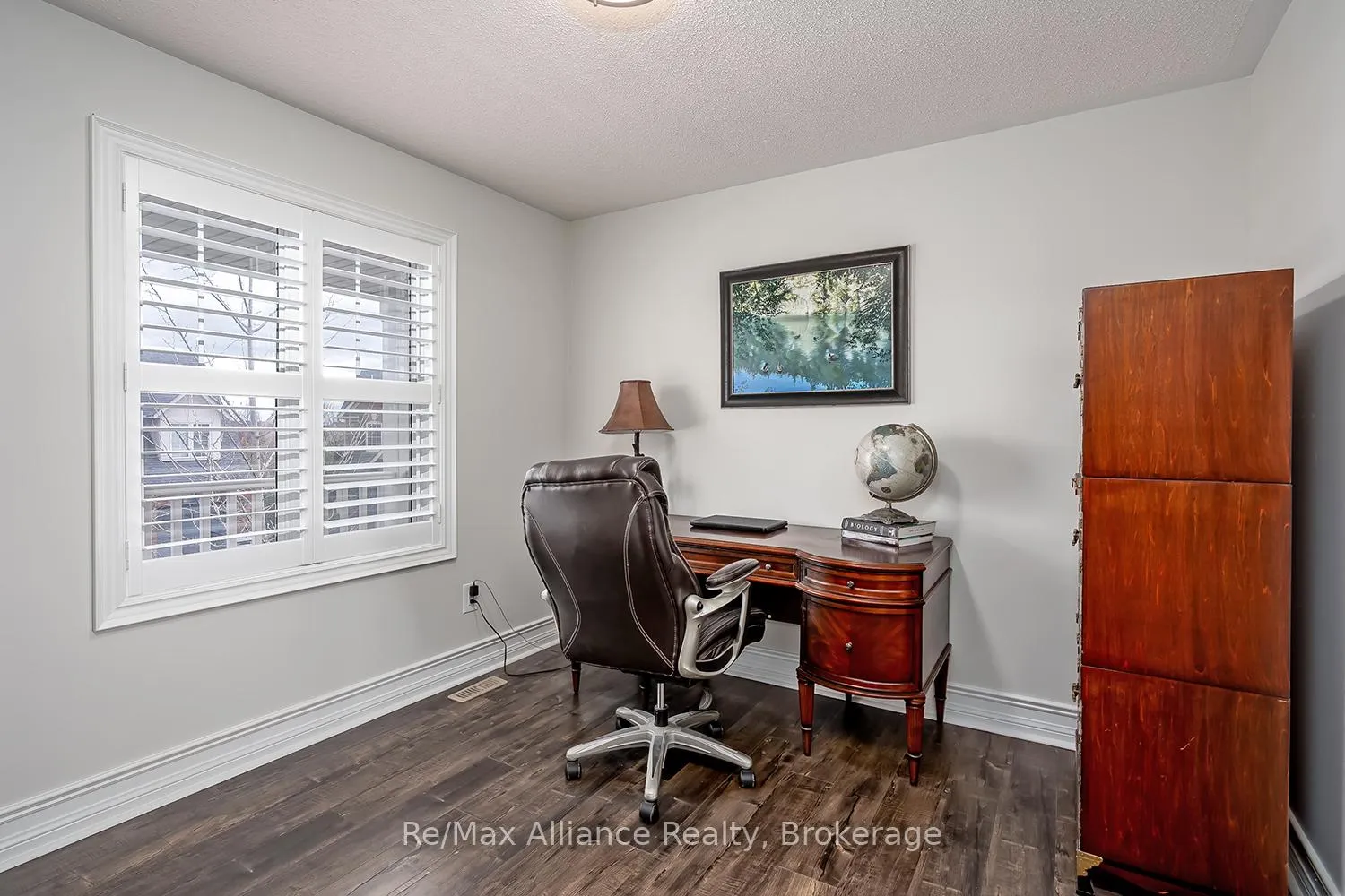 Photo 25 of 1246 Robson Crescent, Milton, Beaty — HOMEH