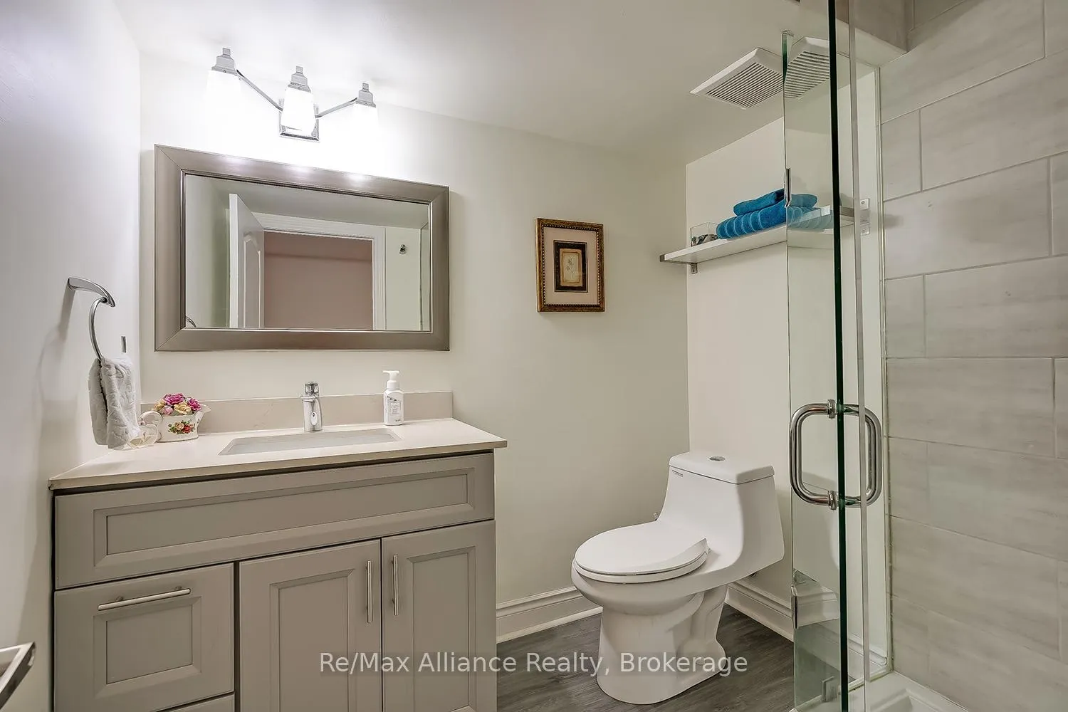 Photo 35 of 1246 Robson Crescent, Milton, Beaty — HOMEH