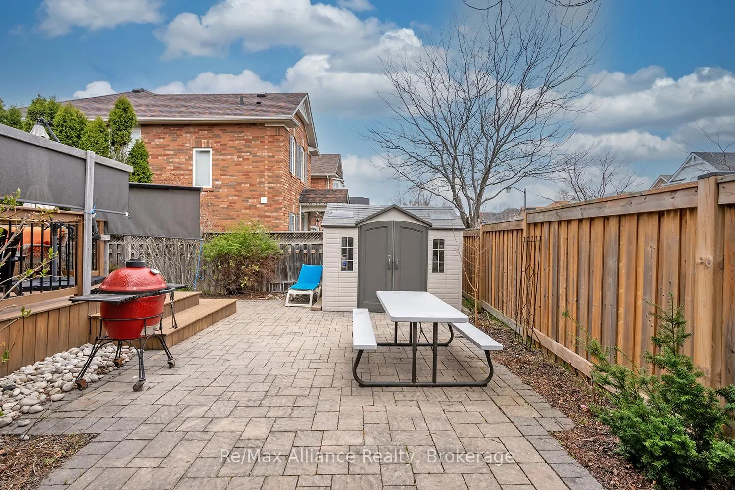 Photo 37 of 1246 Robson Crescent, Milton, Beaty — HOMEH