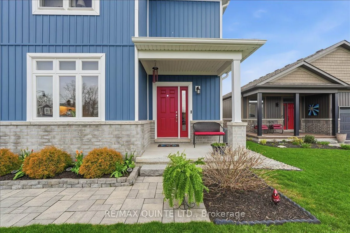Photo 2 of 7 Curtis Street, Prince Edward County, Picton Ward — HOMEH