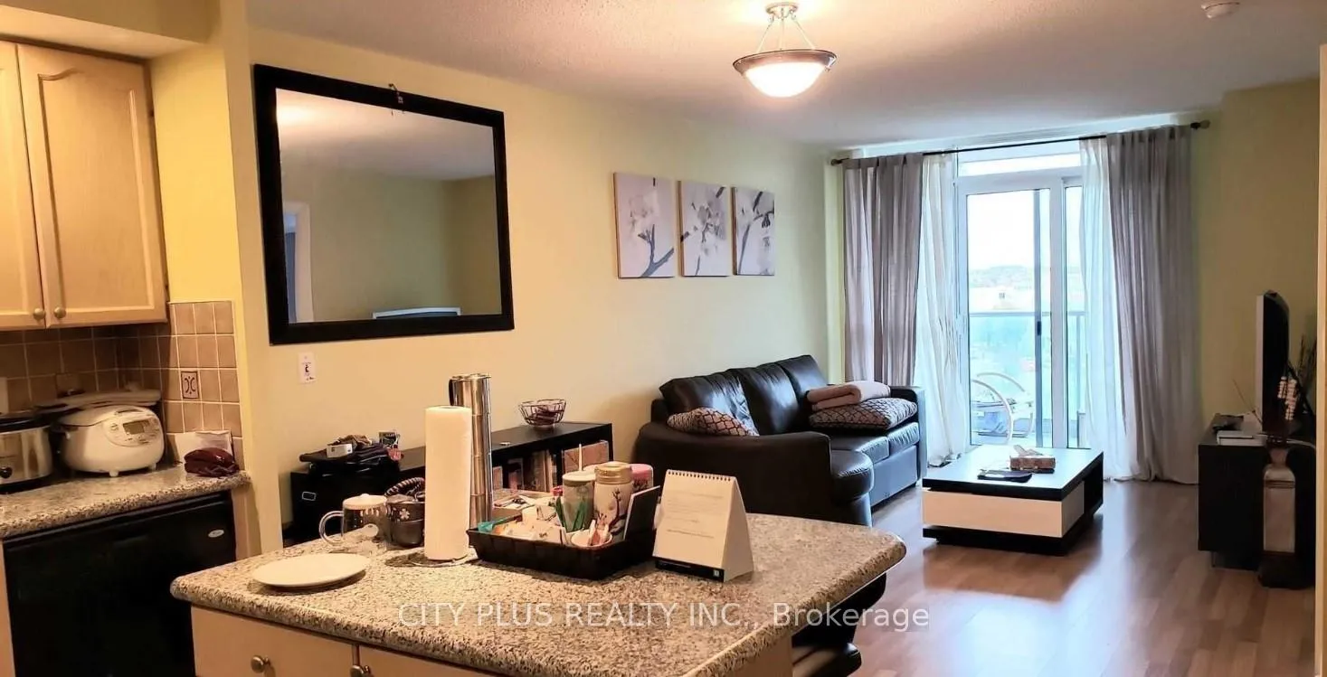Photo 2 of Unit 823, 33 Cox Boulevard, Markham, Unionville — HOMEH