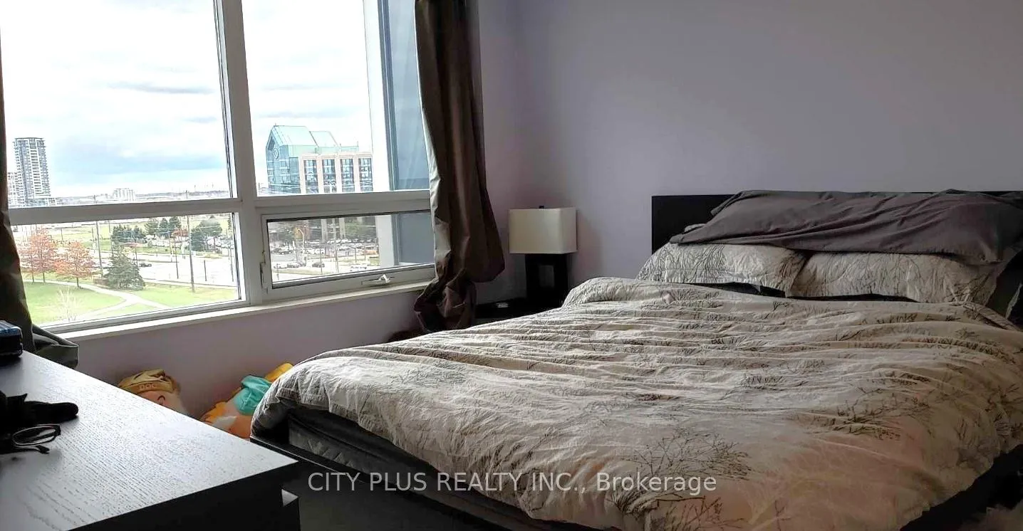 Photo 4 of Unit 823, 33 Cox Boulevard, Markham, Unionville — HOMEH
