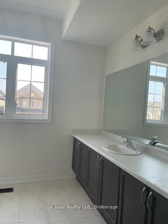 Photo 3 of 41 Sleeth Street, Brantford, Echo Place — HOMEH
