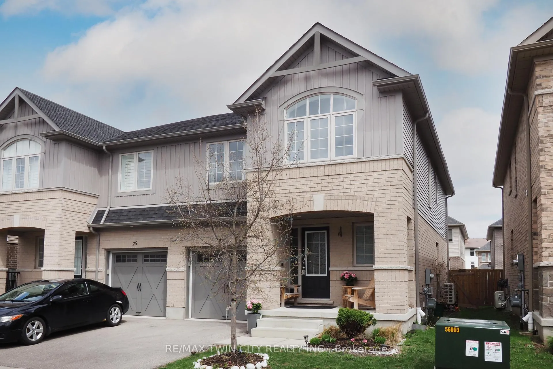 Photo 1 of 27 Gleason Crescent, Kitchener — HOMEH