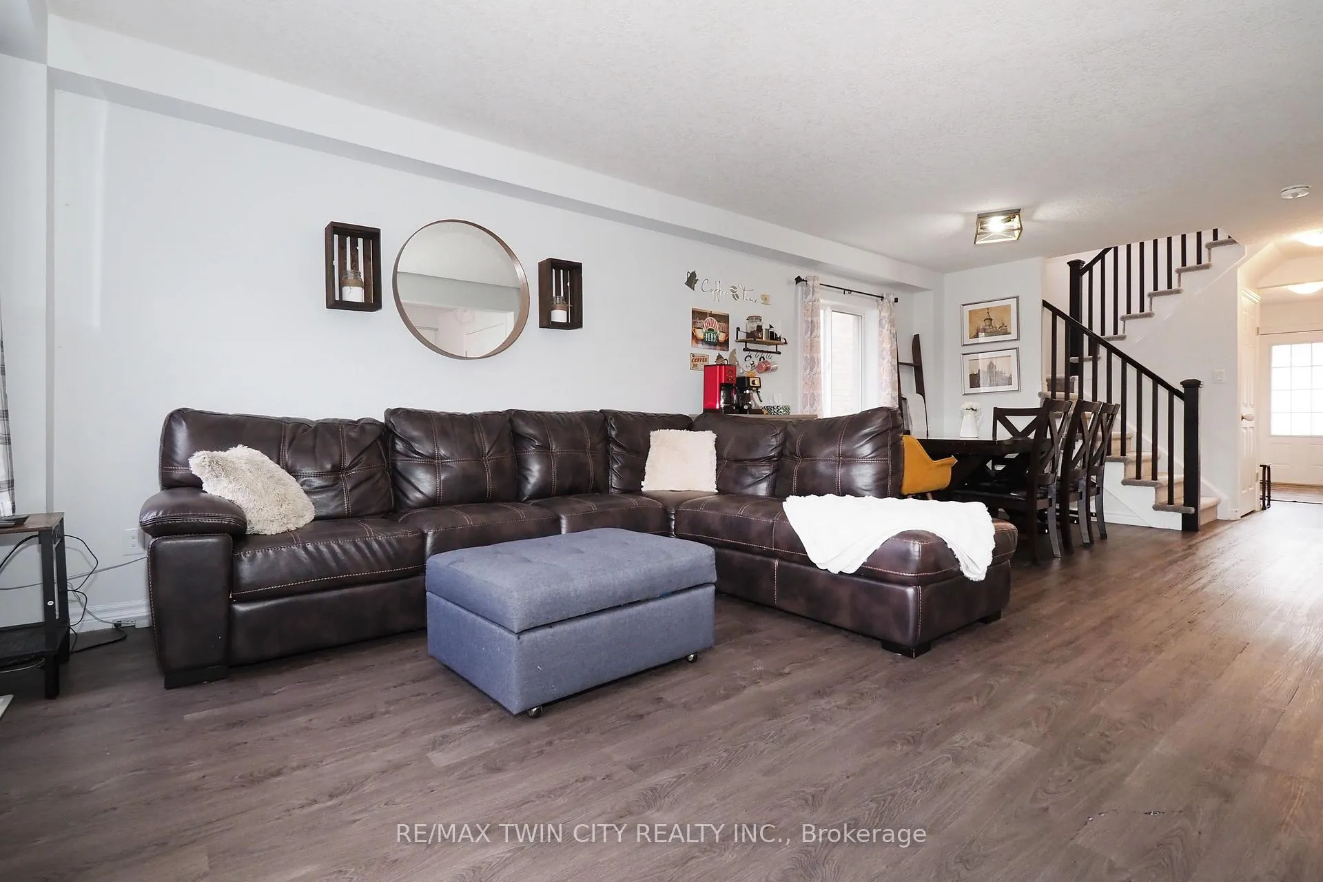Photo 6 of 27 Gleason Crescent, Kitchener — HOMEH