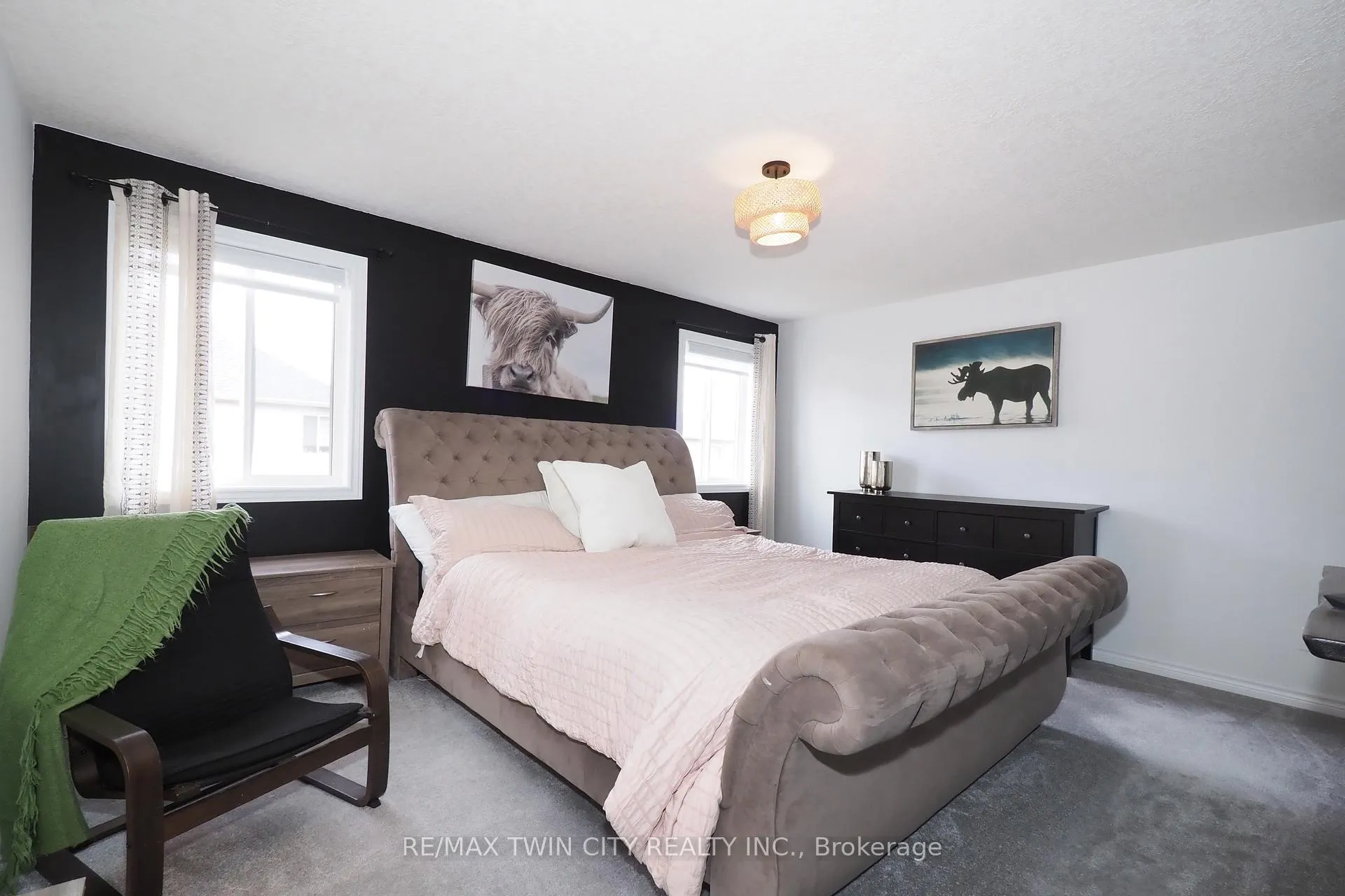 Photo 20 of 27 Gleason Crescent, Kitchener — HOMEH