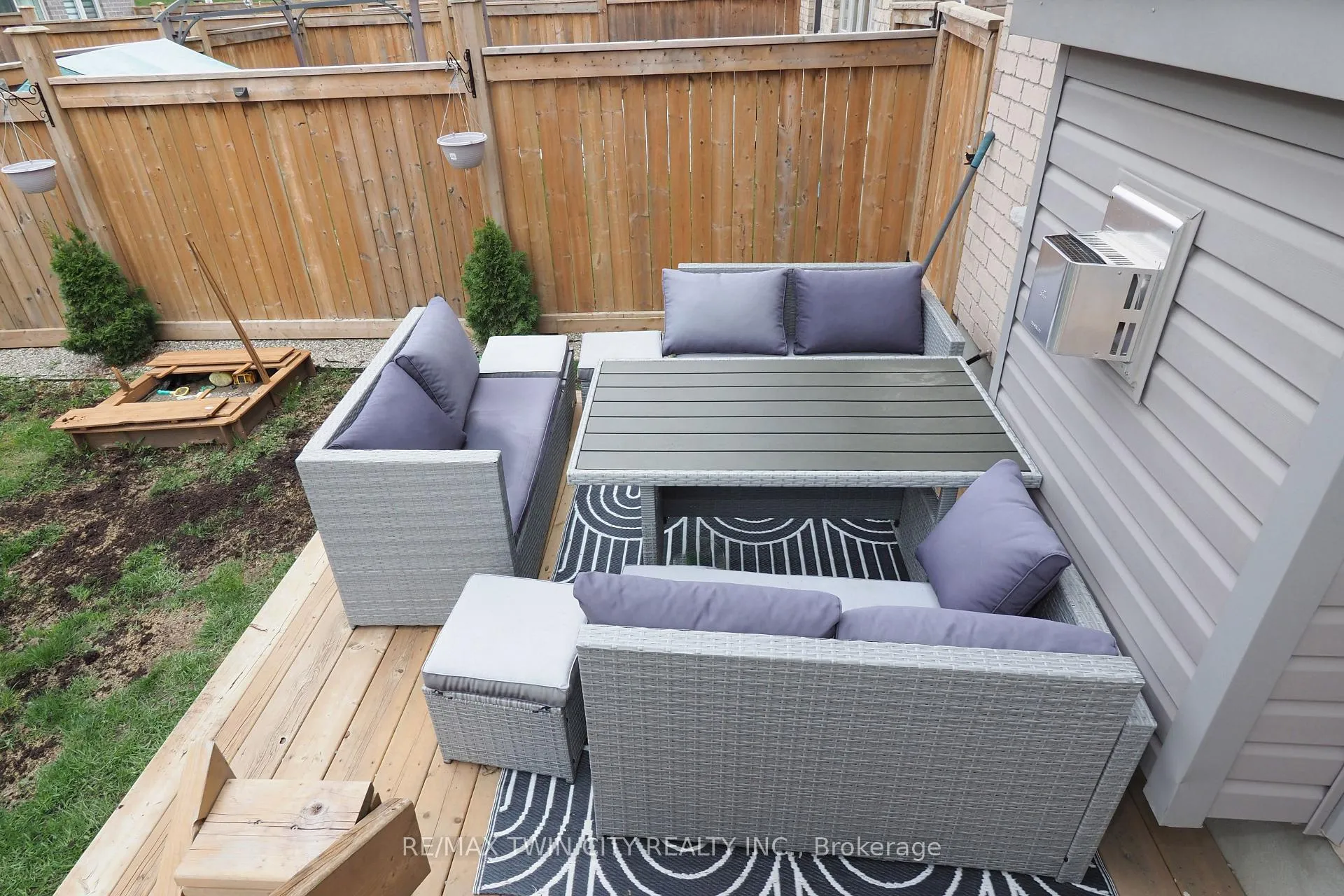Photo 38 of 27 Gleason Crescent, Kitchener — HOMEH