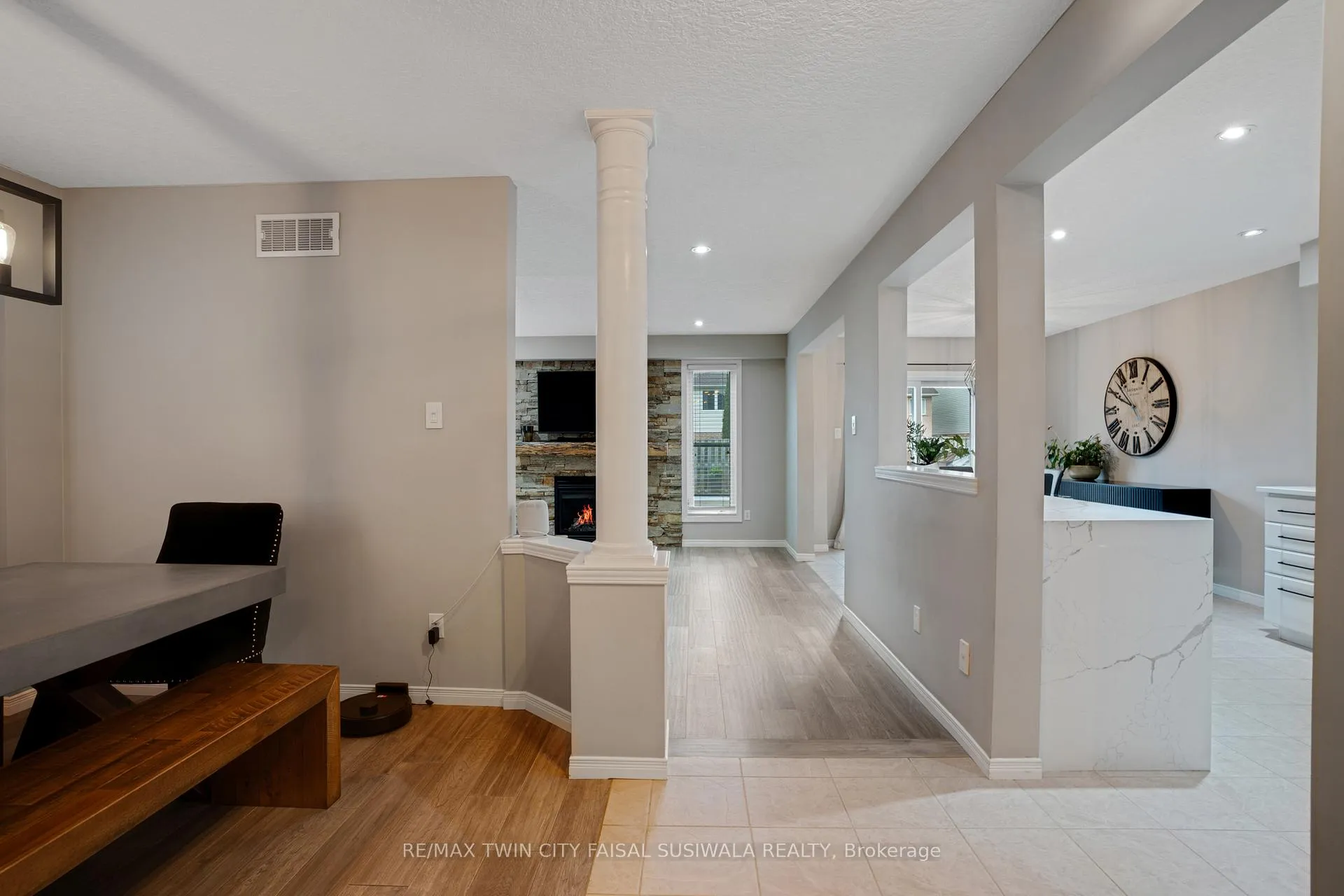 Photo 12 of 99 Udvari Crescent, Kitchener — HOMEH