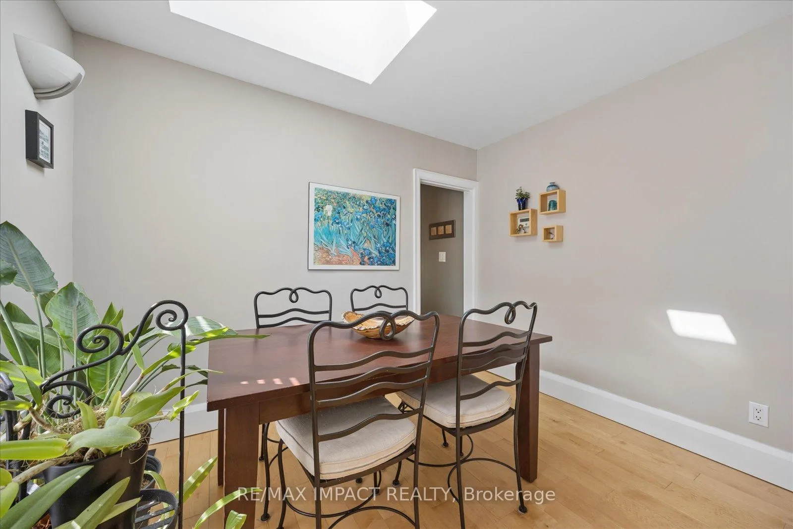 Photo 8 of 620 Christie Avenue, Oshawa, O'Neill — HOMEH
