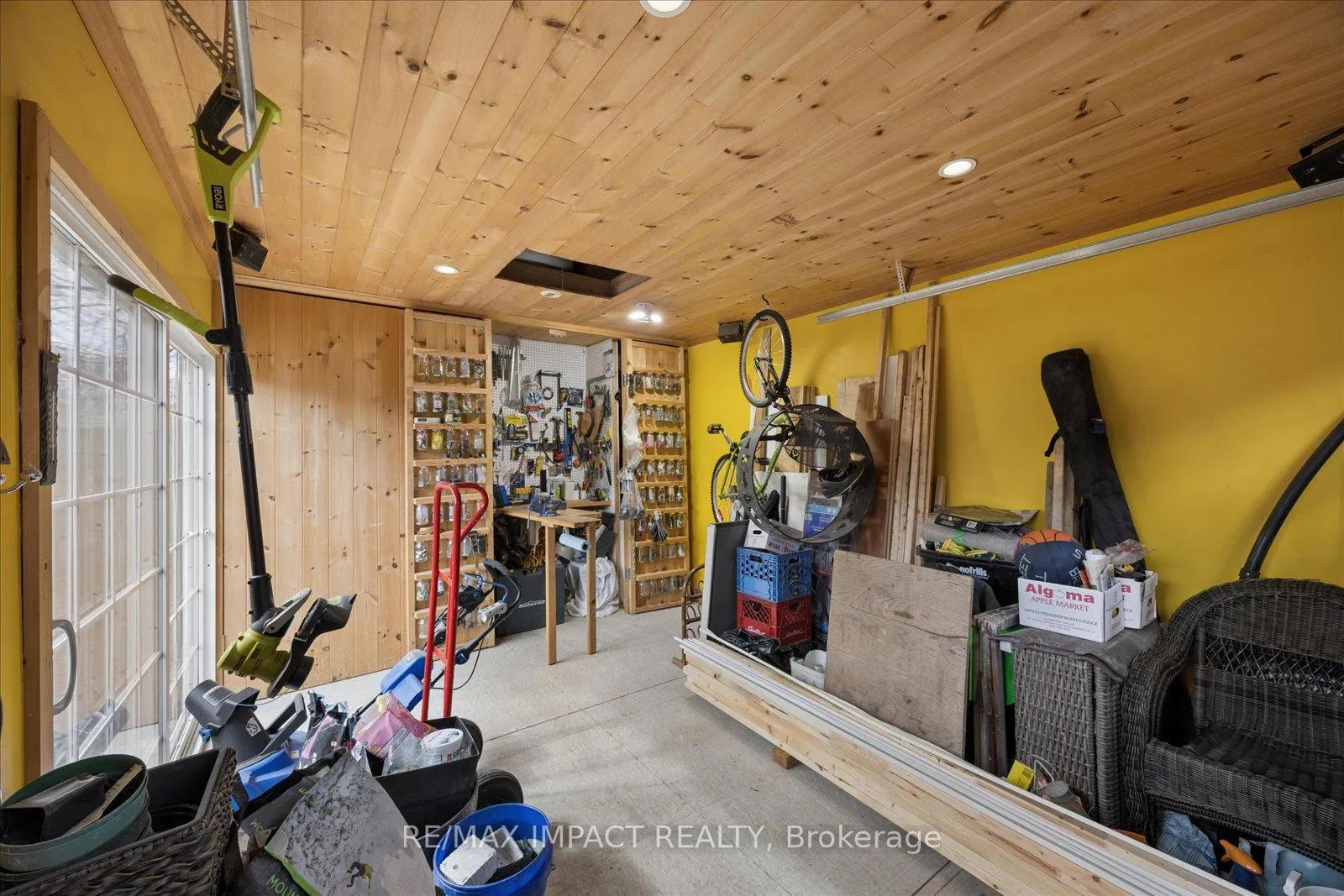 Photo 26 of 620 Christie Avenue, Oshawa, O'Neill — HOMEH