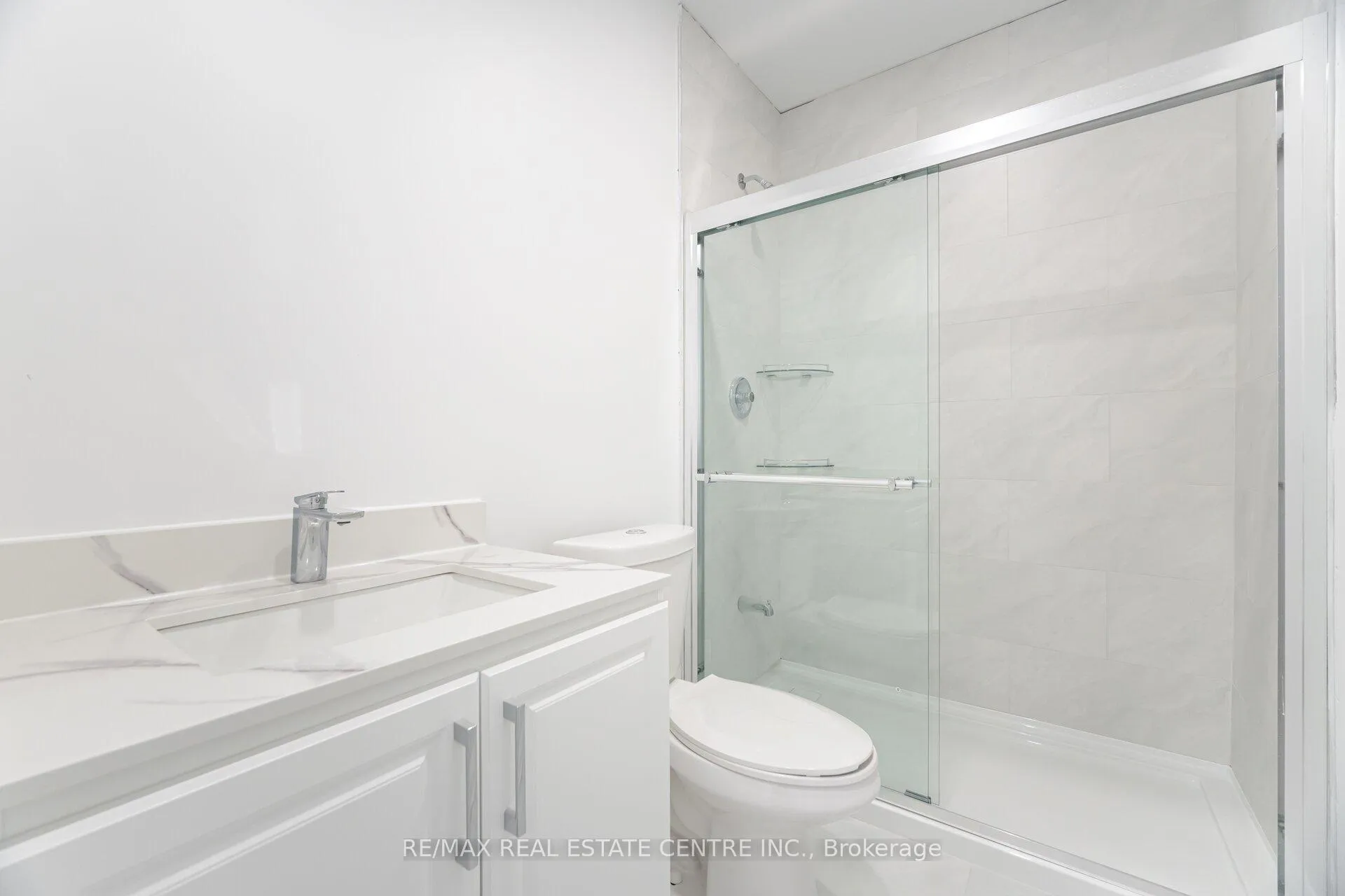 Photo 23 of Unit Basement Apartment, 17 Wonder Way, Brampton, Vales of Castlemore — HOMEH
