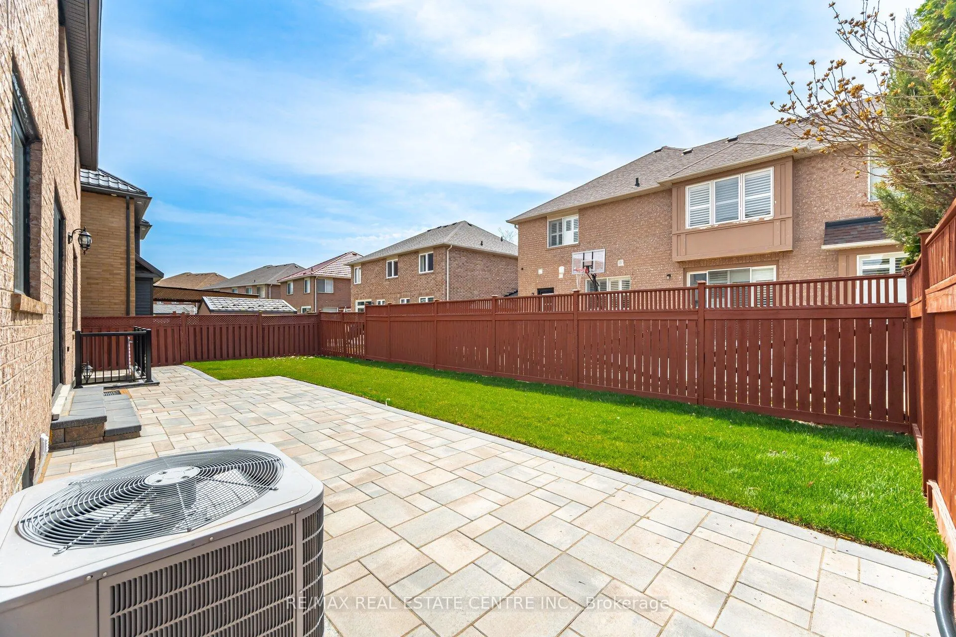 Photo 26 of Unit Basement Apartment, 17 Wonder Way, Brampton, Vales of Castlemore — HOMEH