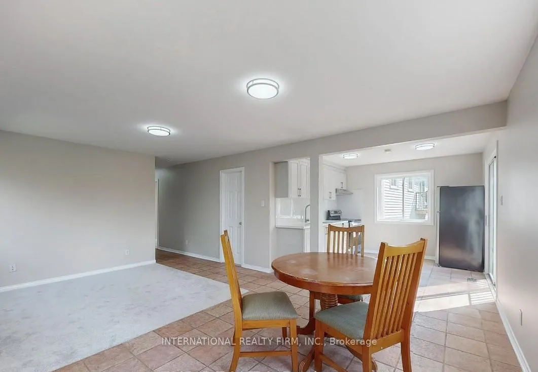 Photo 6 of Unit Main, 6 English Street, Brampton, Brampton West — HOMEH